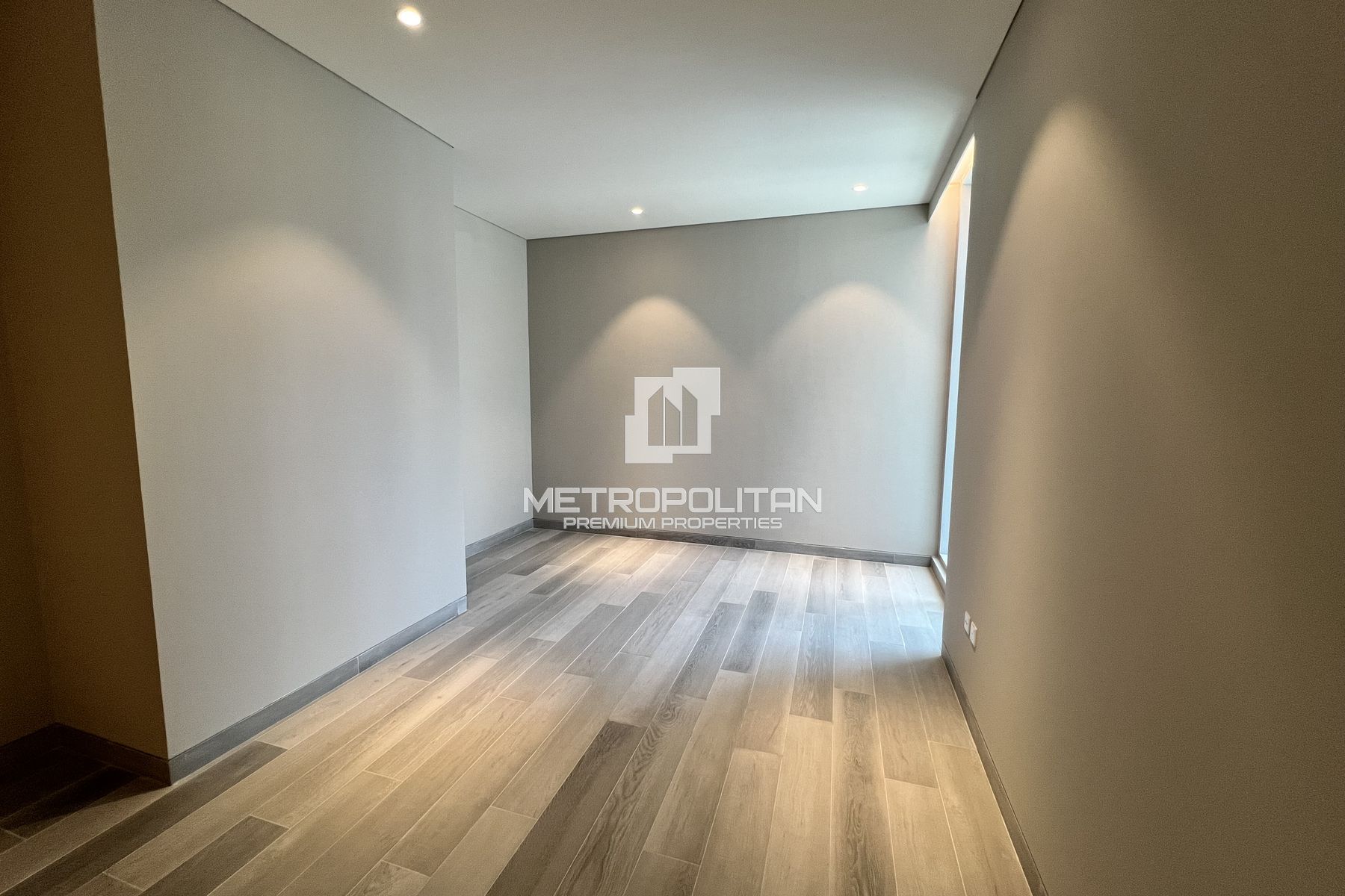 1BR Apartment for Sale in Marina Star, Dubai Marina - MPS-49983