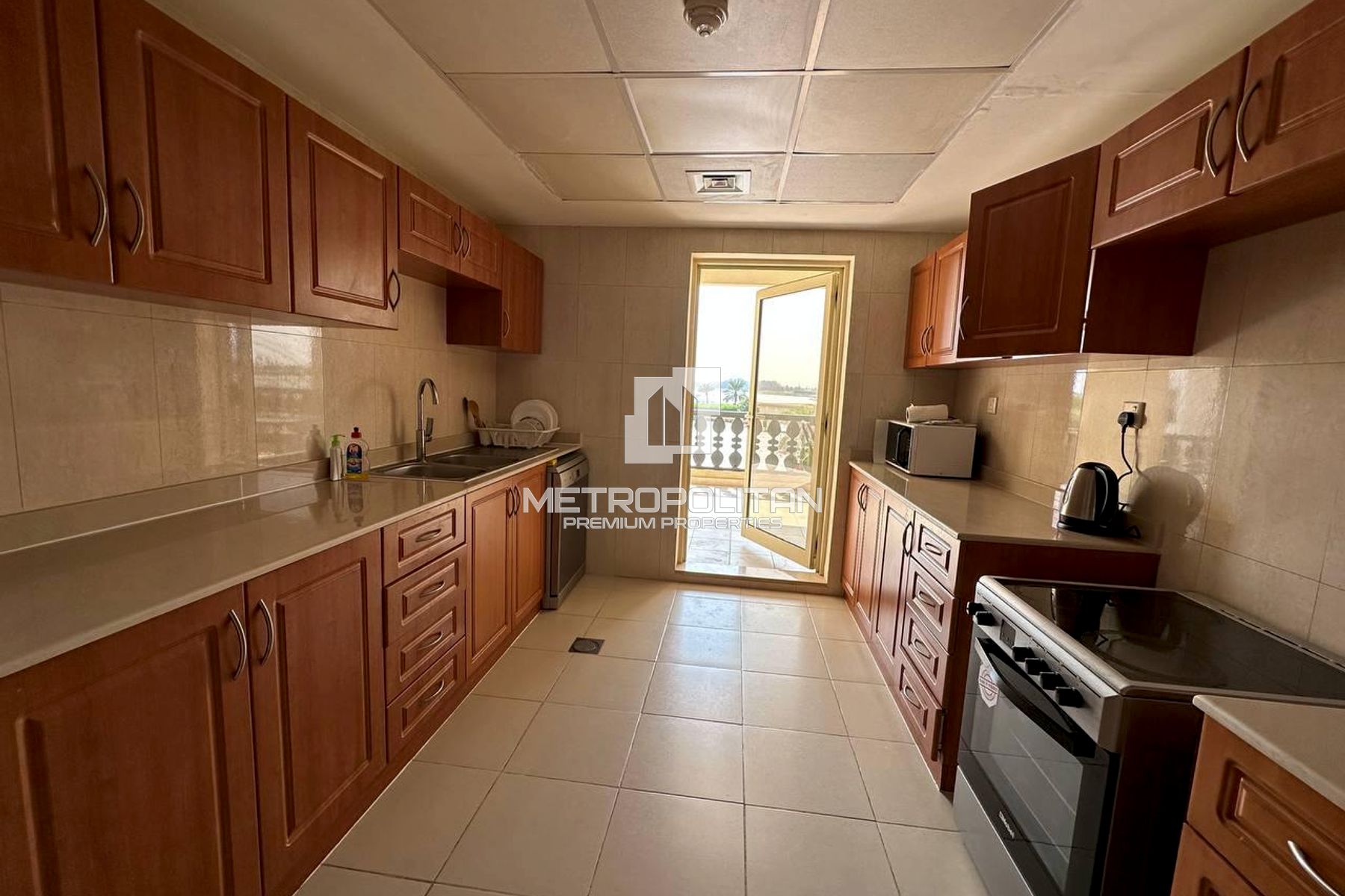 Prime Location | Ready to Move | Sea View