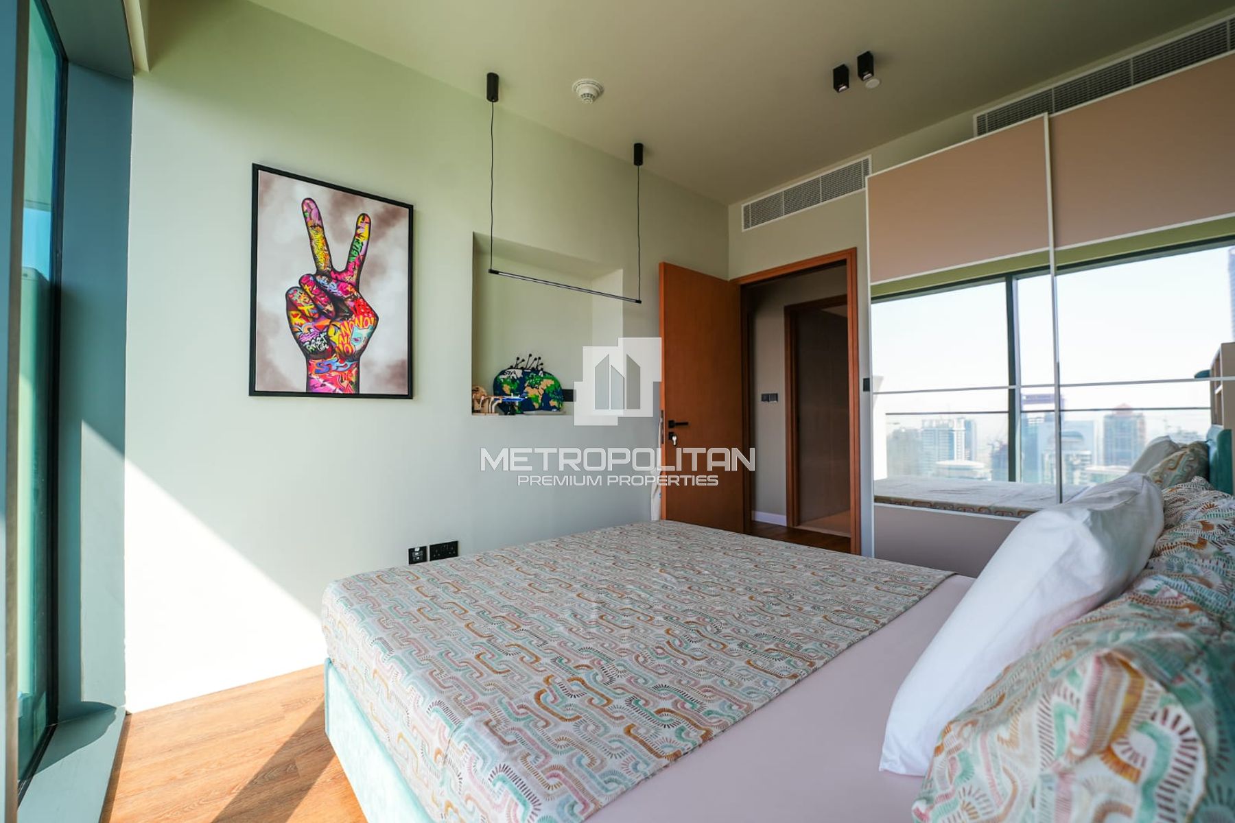 Upgraded | High Floor | Fully Furnished | Vacant