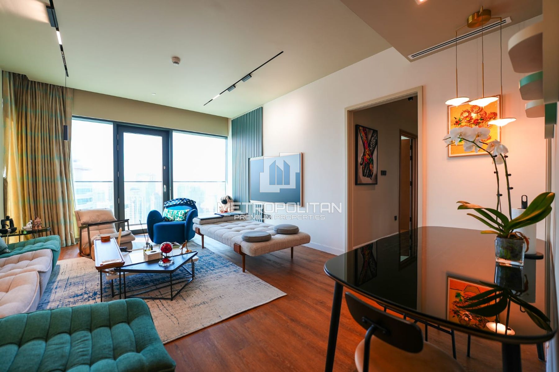 Upgraded | High Floor | Fully Furnished | Vacant