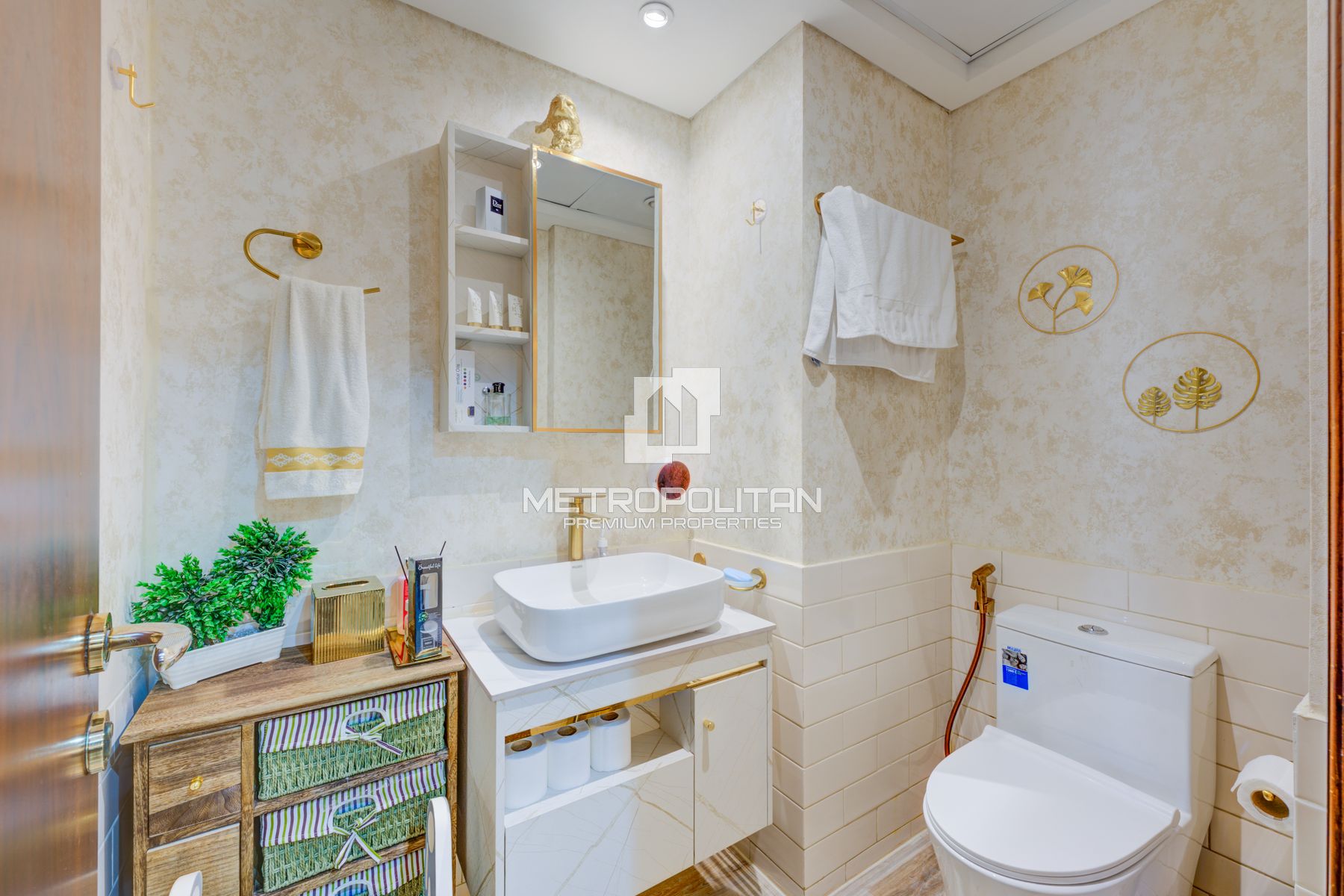 1BR Ready to Move In | Sea View | Close to Wynn