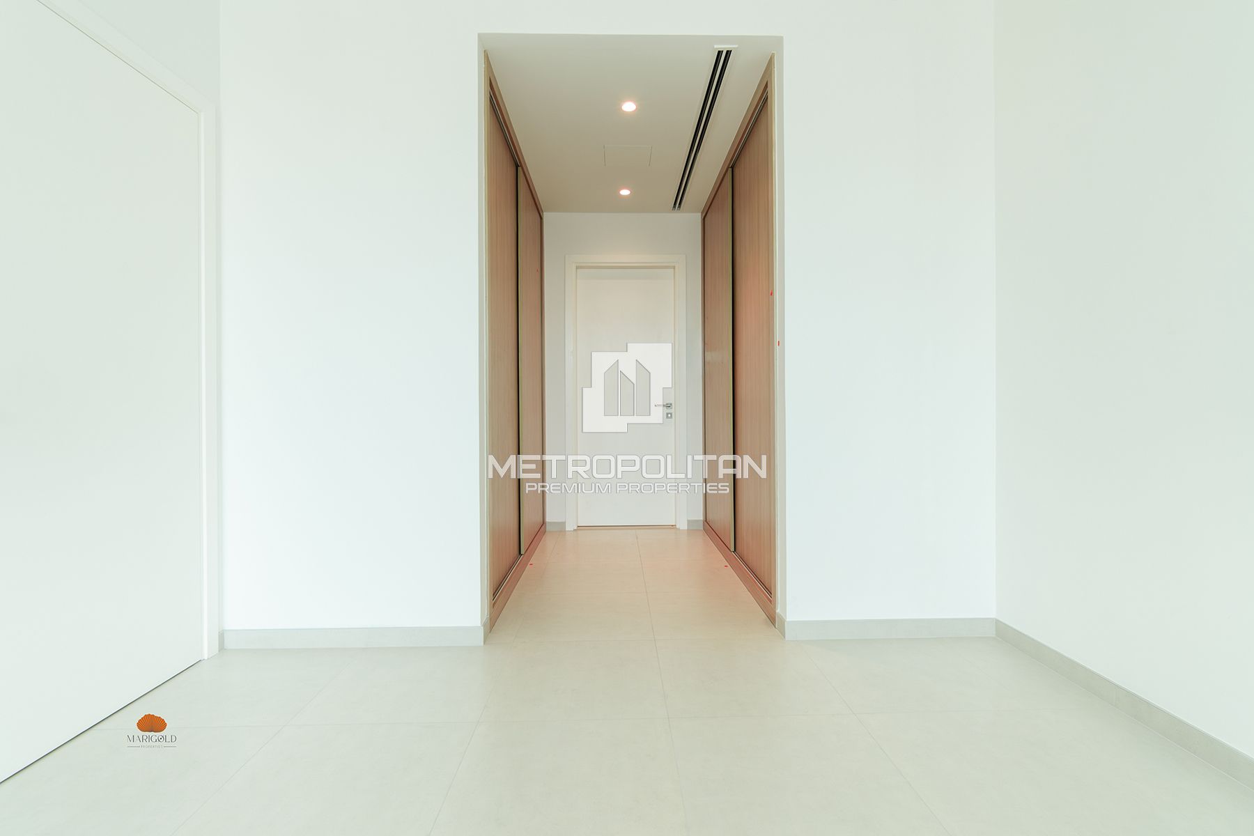 Vastu Compliant | Single Row | Park Facing