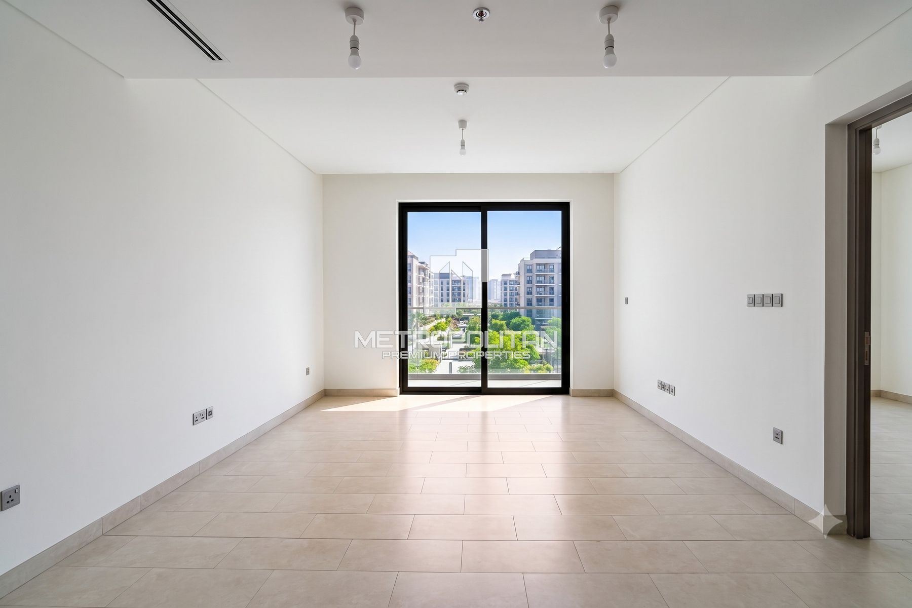 Bright Apartment | Well Maintained | Spacious