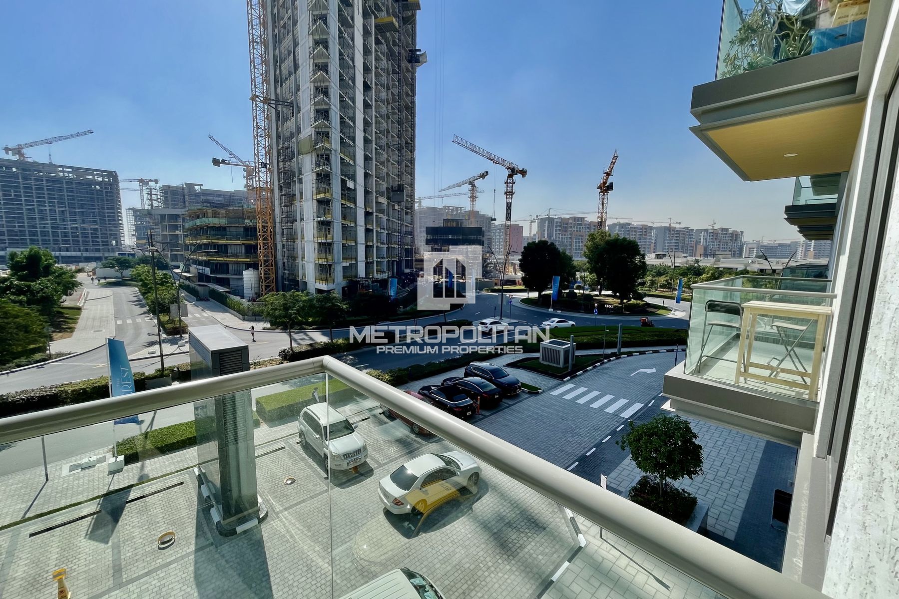 Bright Apartment | Well Maintained | Spacious