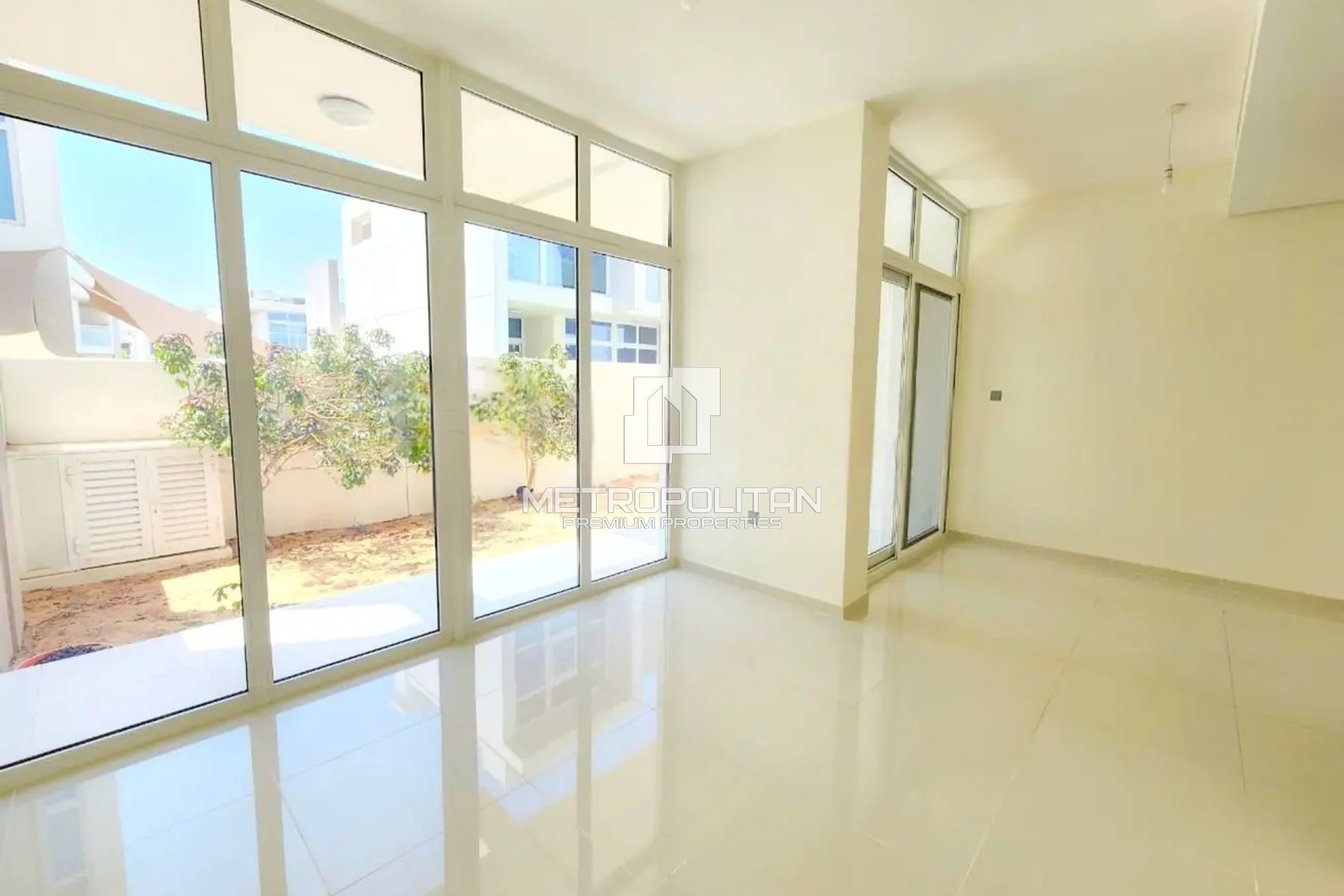 3BR Townhouse for Sale in Aknan Villas, Damac Hills 2 - MPS-50079