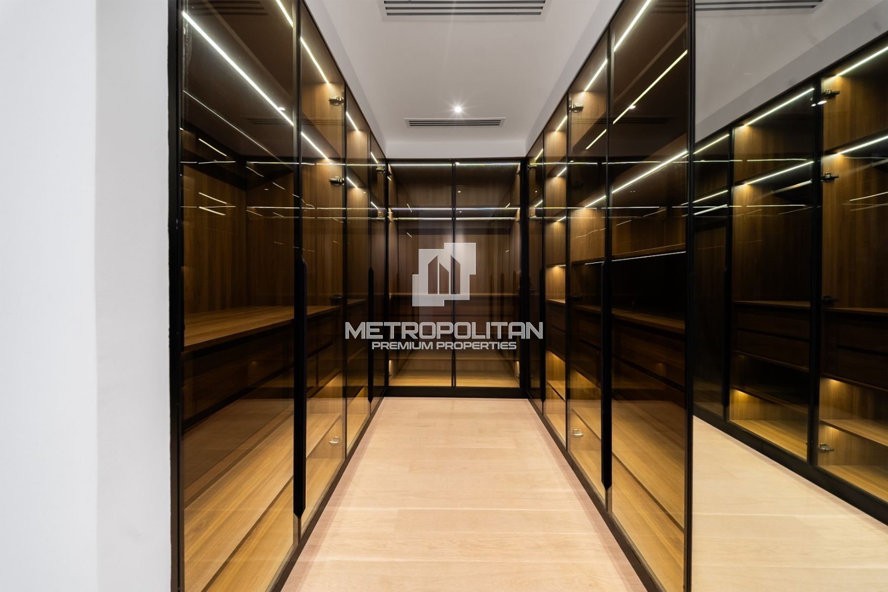 Prestigious Private Address | Rare Opportunity