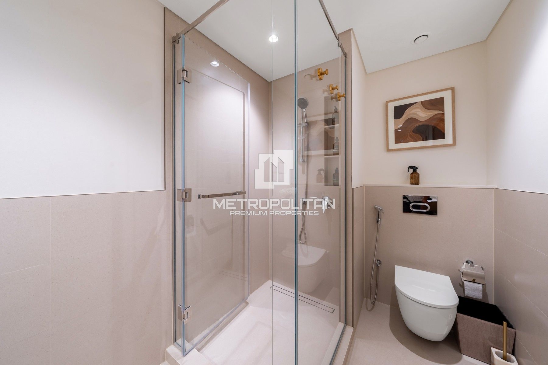 Fully Upgraded and Furnished | Vacant Now