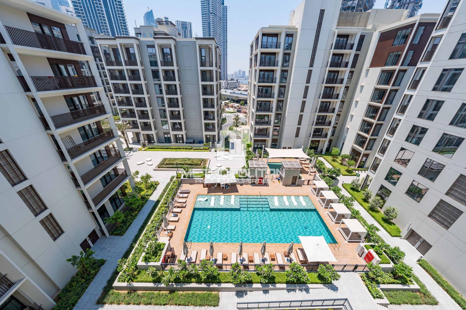 Fully Upgraded and Furnished | Vacant Now