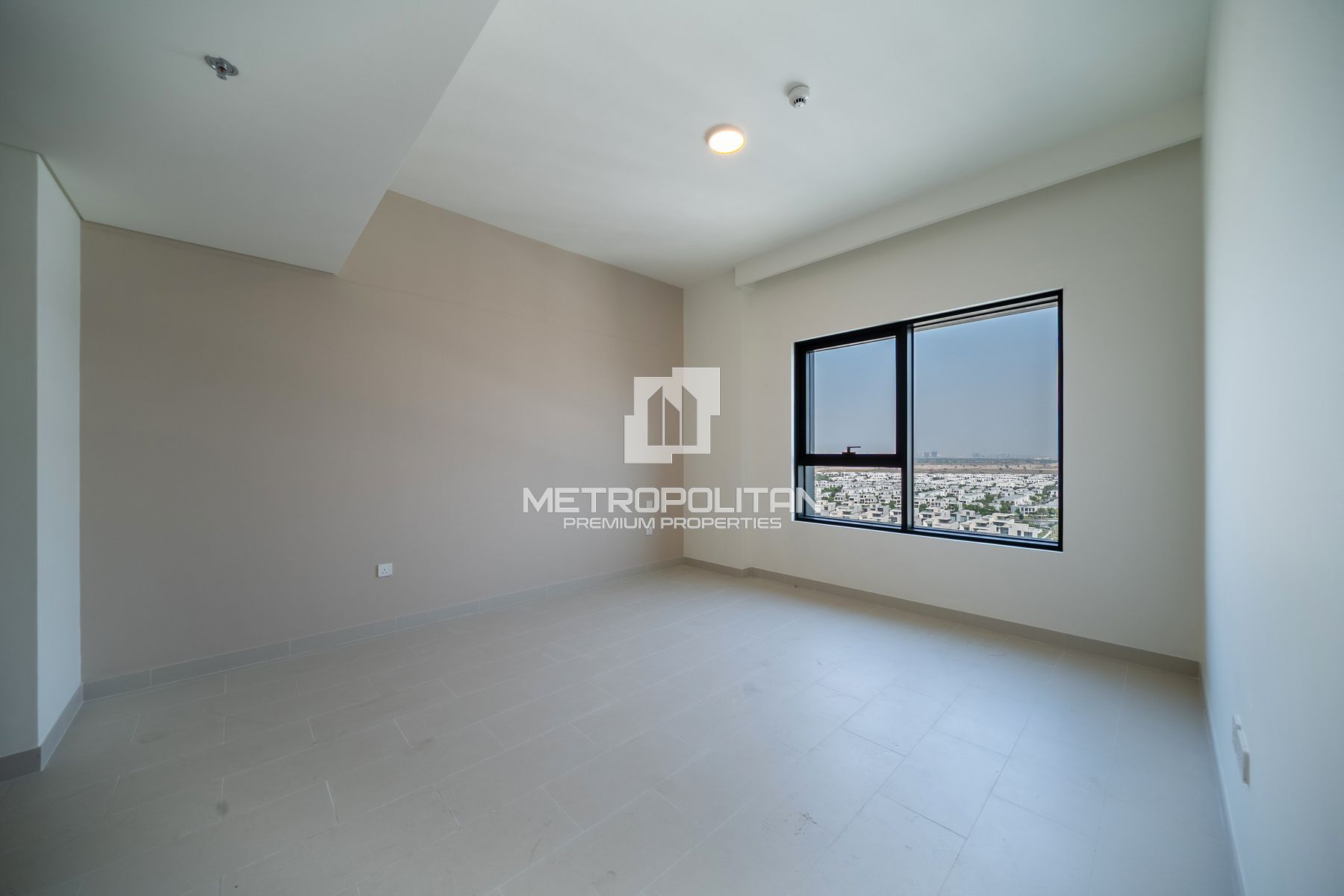 Full Park View | Ready to Move In | Best Deal
