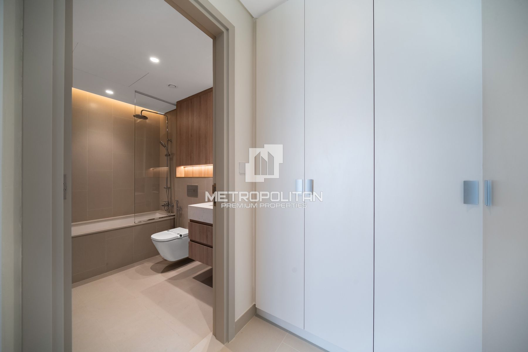 Full Park View | Ready to Move In | Best Deal