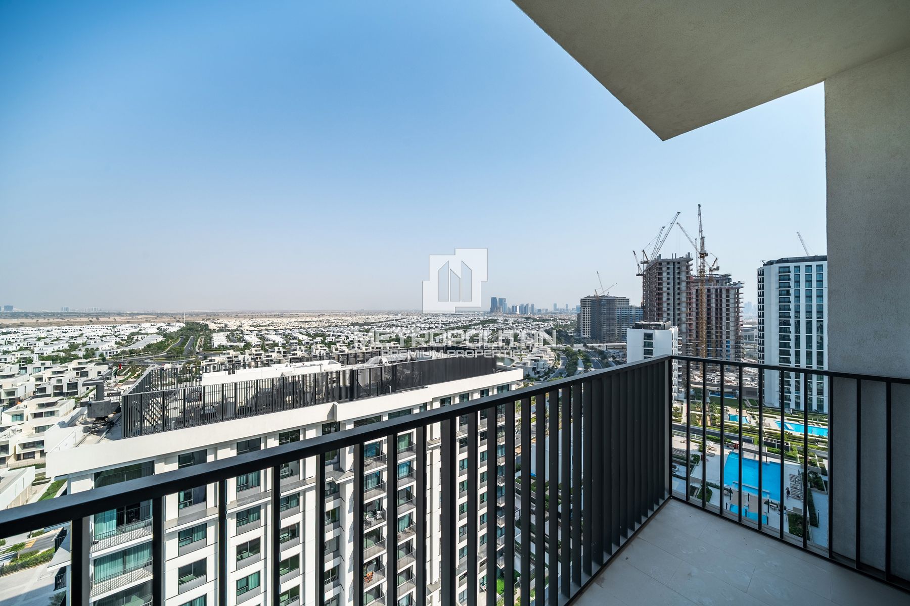 Full Park View | Ready to Move In | Best Deal