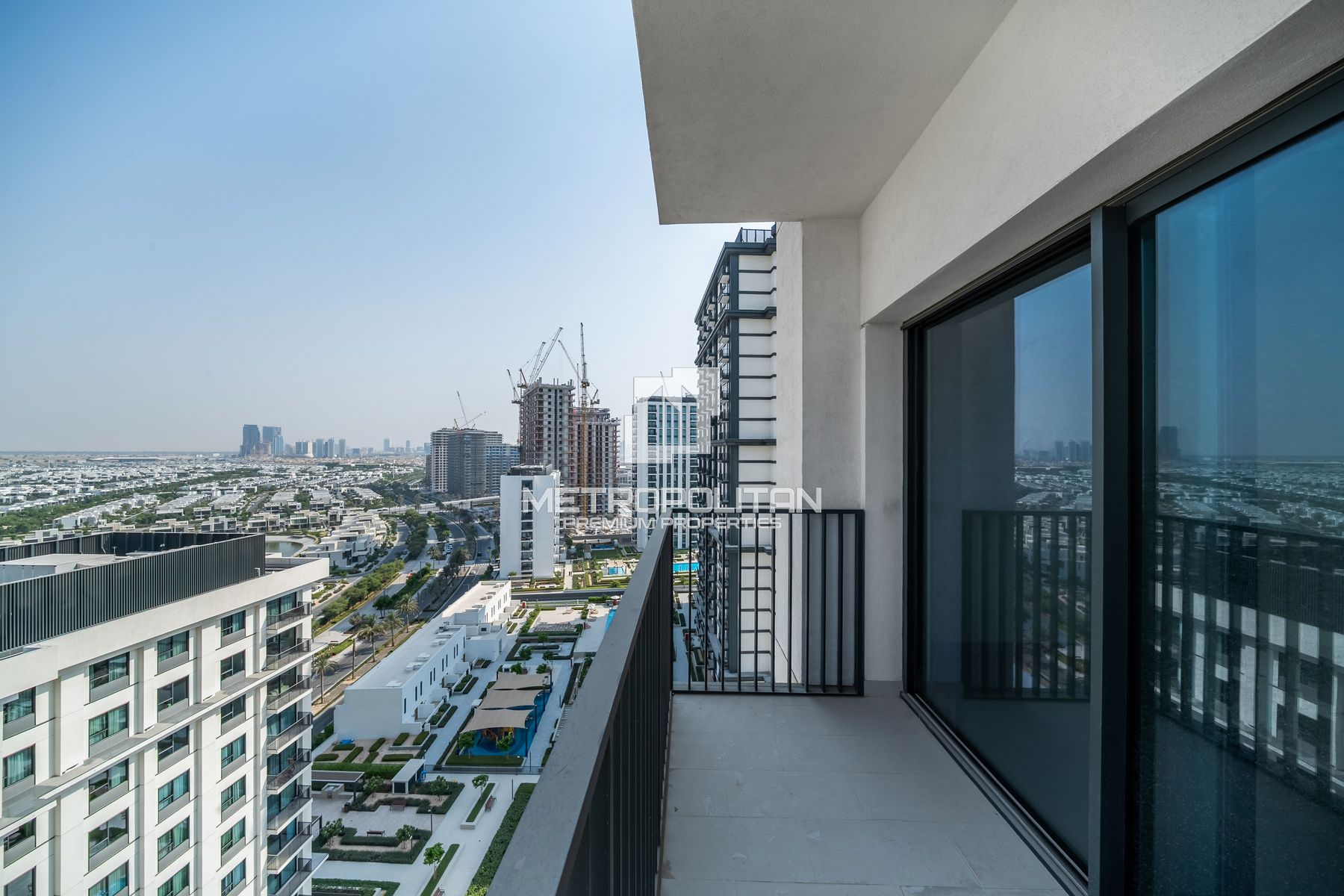 Full Park View | Ready to Move In | Best Deal