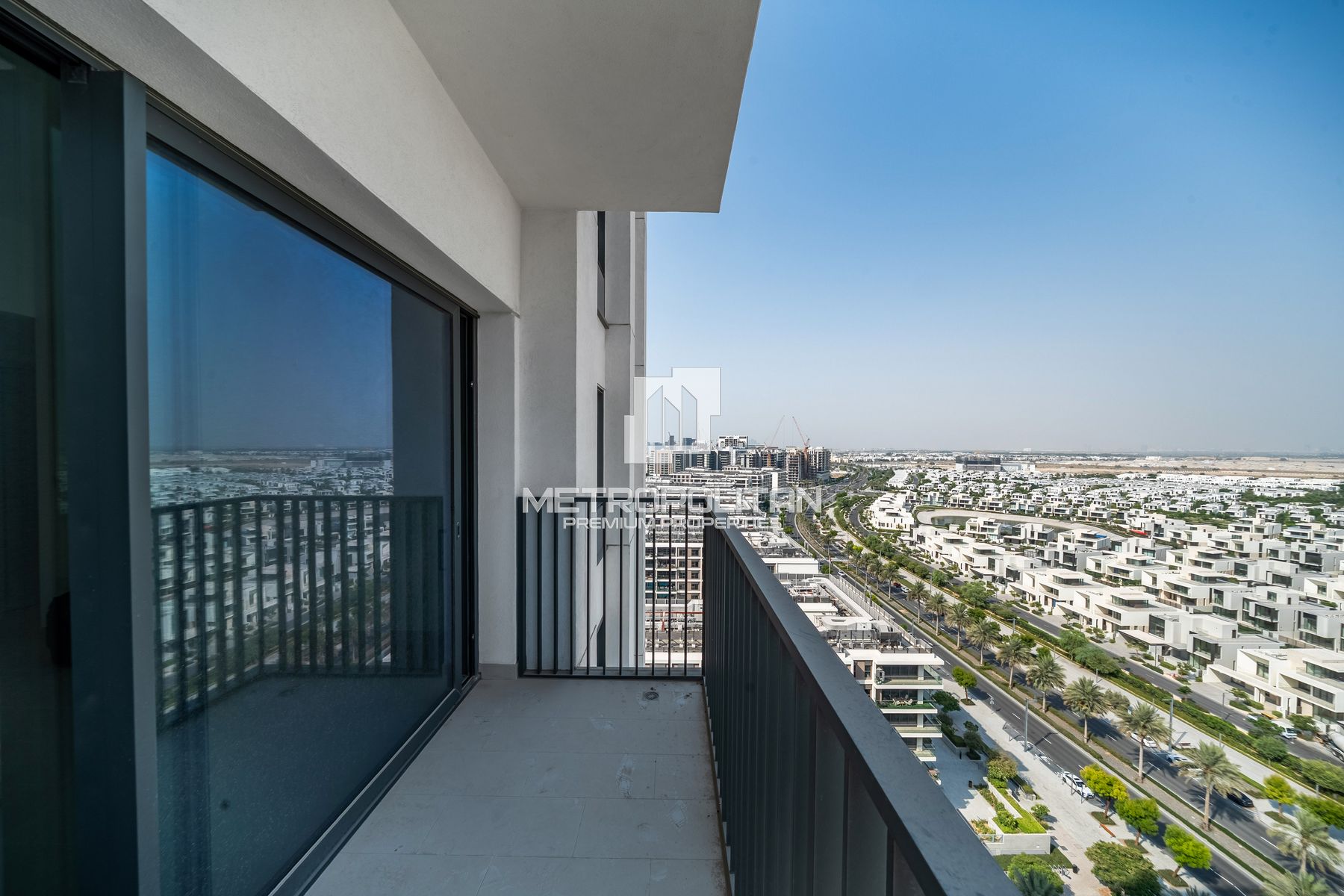 Full Park View | Ready to Move In | Best Deal