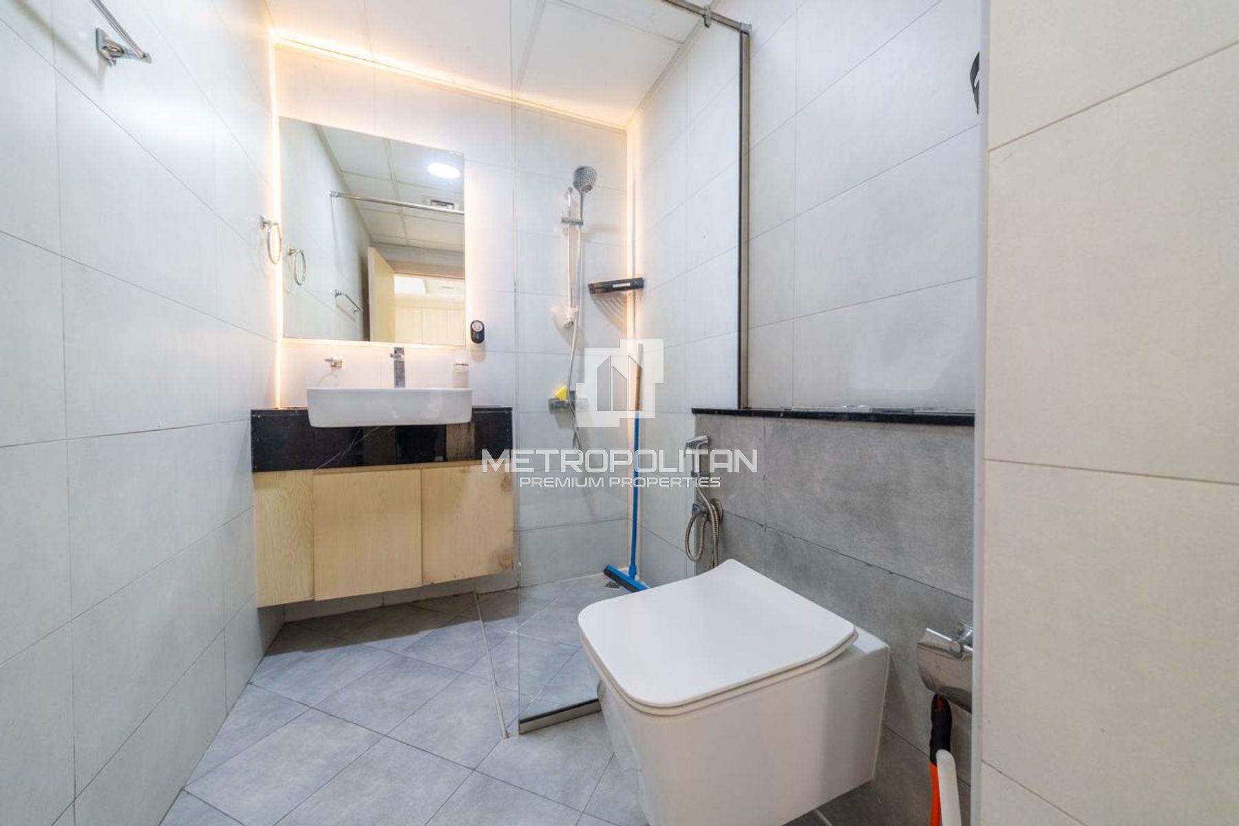 Spacious Layout | Vacant | Prime Location