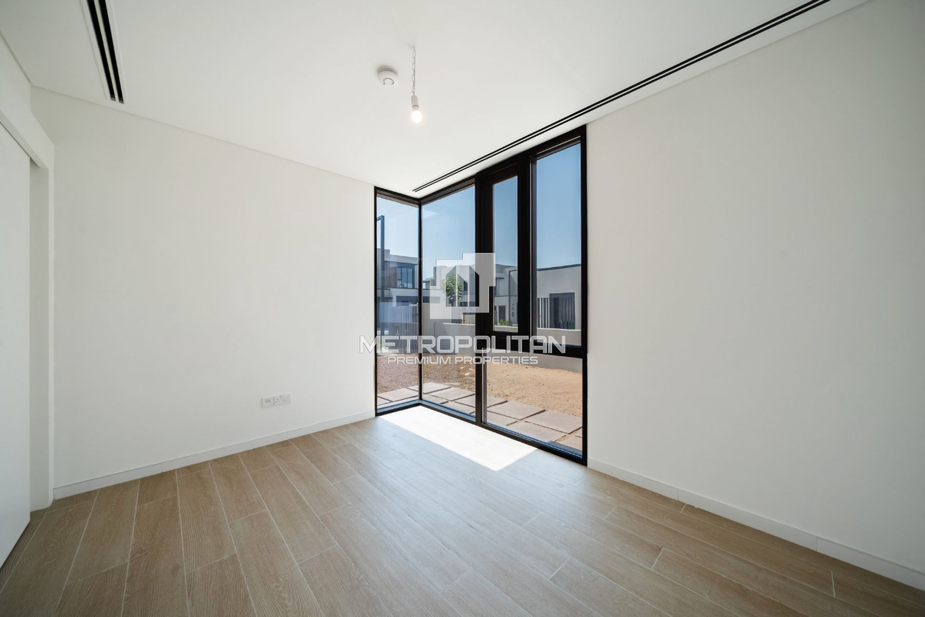 Corner Plot | Spacious Living | Prime Investment
