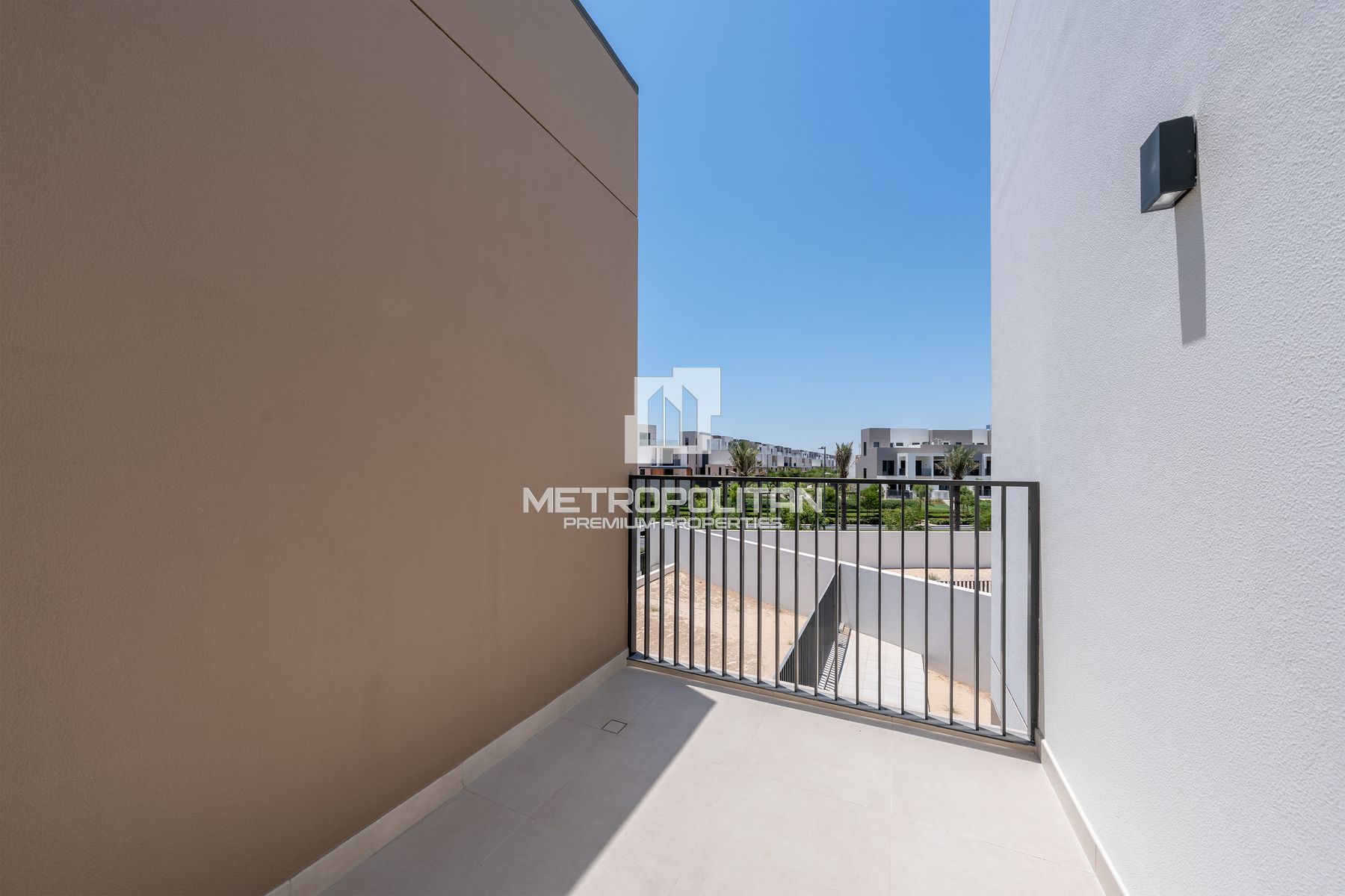 Spacious Layout | Single Row | Close to Amenities