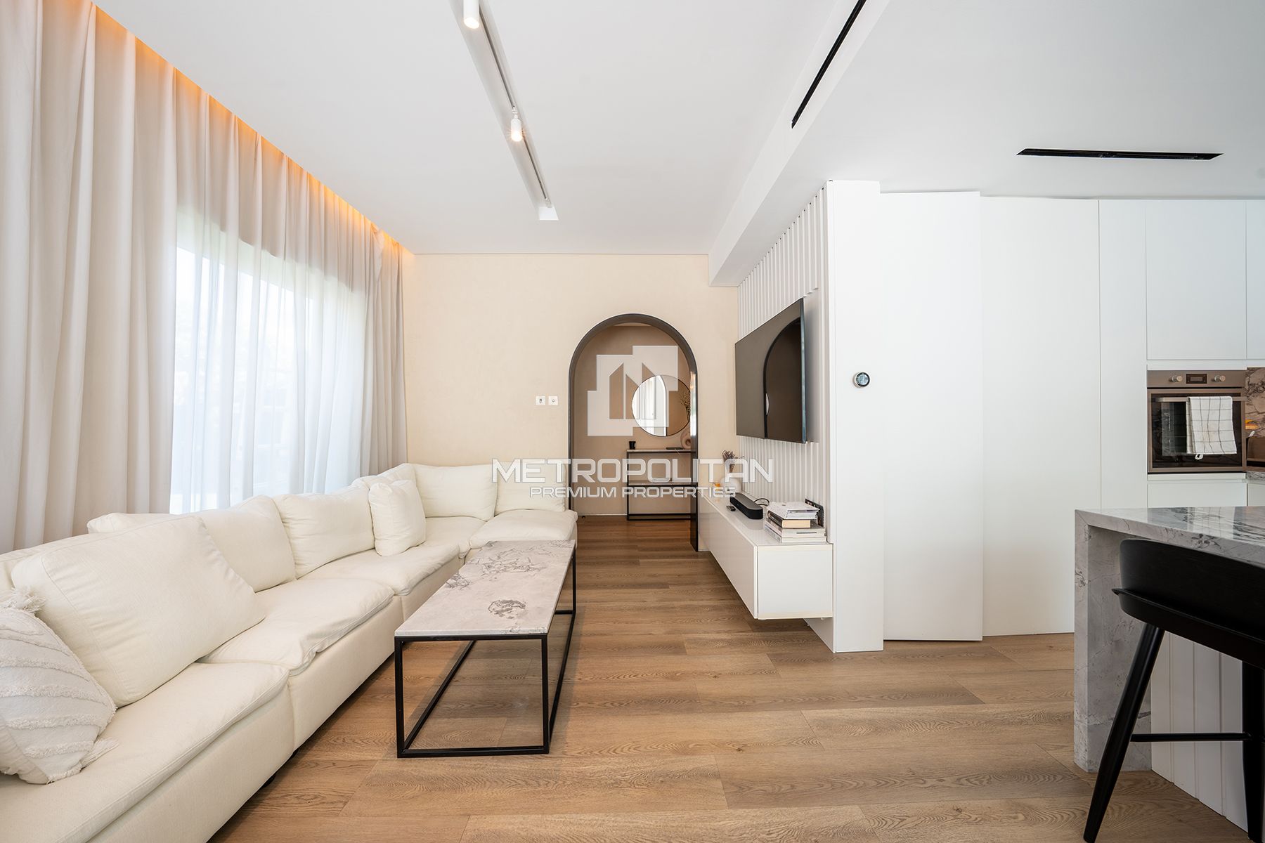 Corner Plot| Private Pool| Type 4E | Family Living