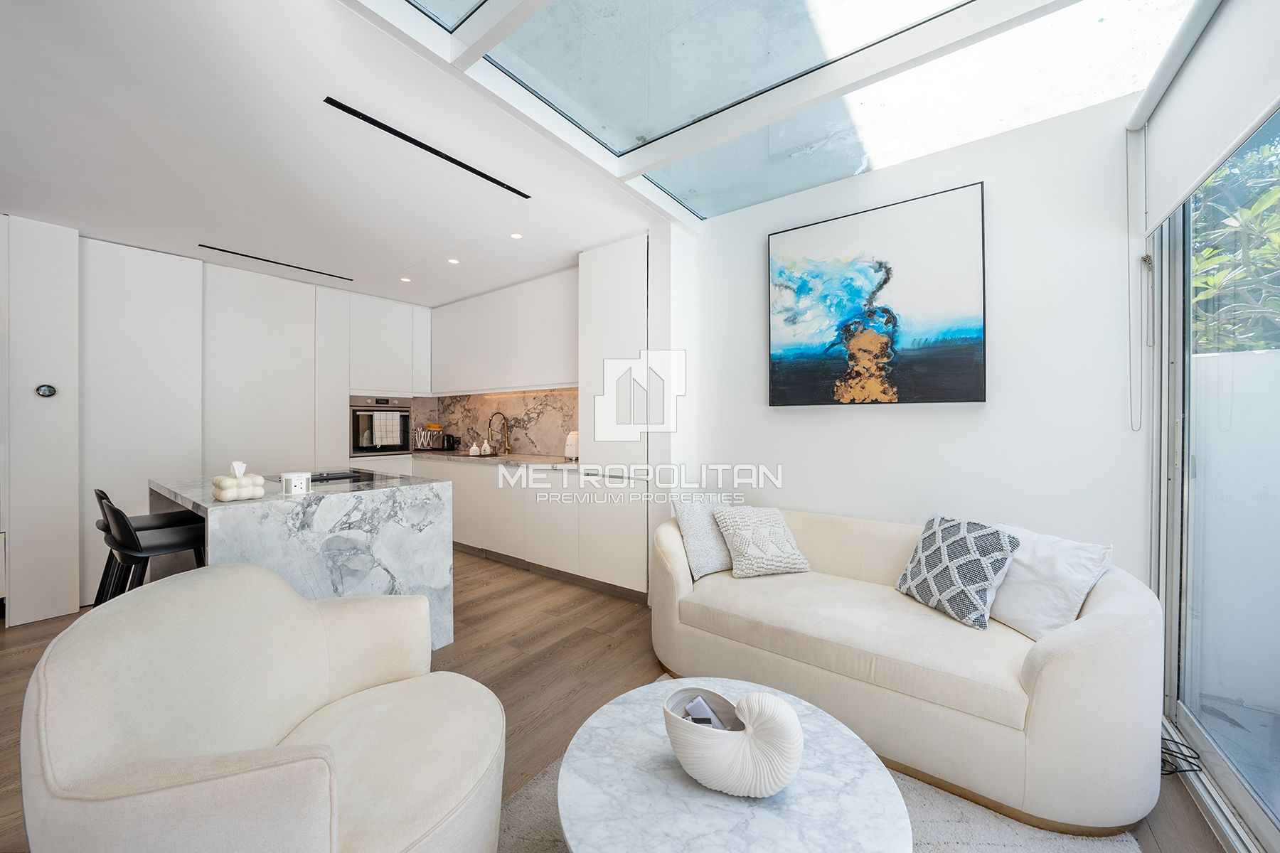 Corner Plot| Private Pool| Type 4E | Family Living