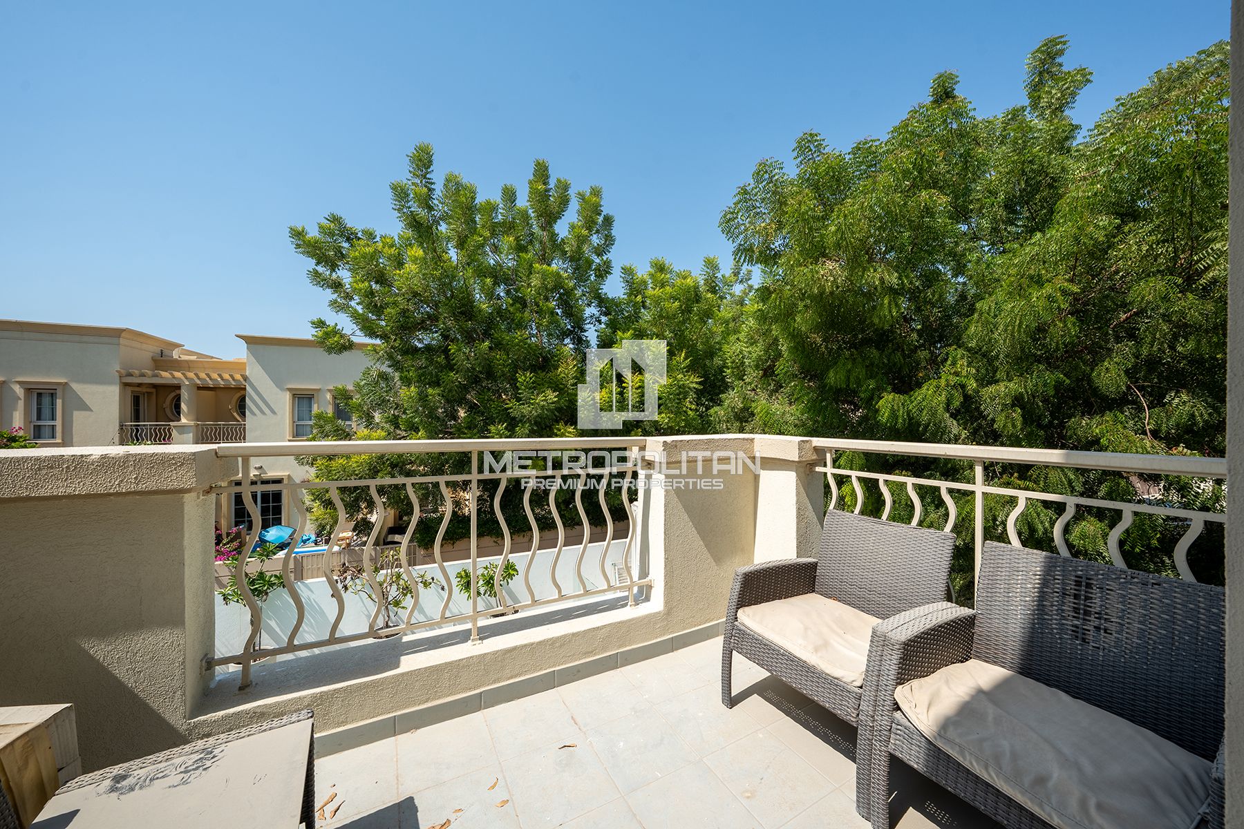 Corner Plot| Private Pool| Type 4E | Family Living