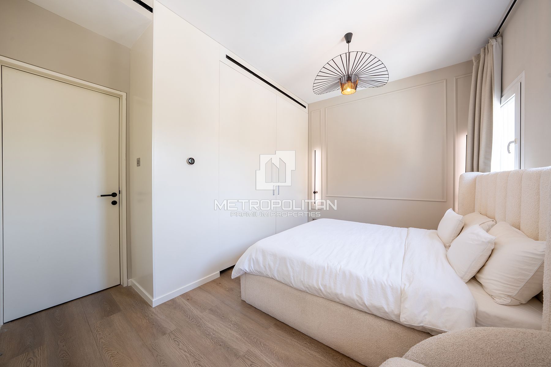 Corner Plot| Private Pool| Type 4E | Family Living