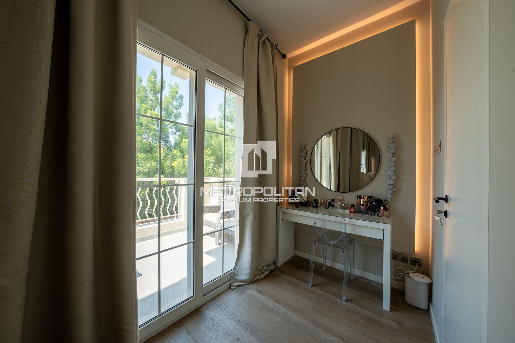 Corner Plot| Private Pool| Type 4E | Family Living