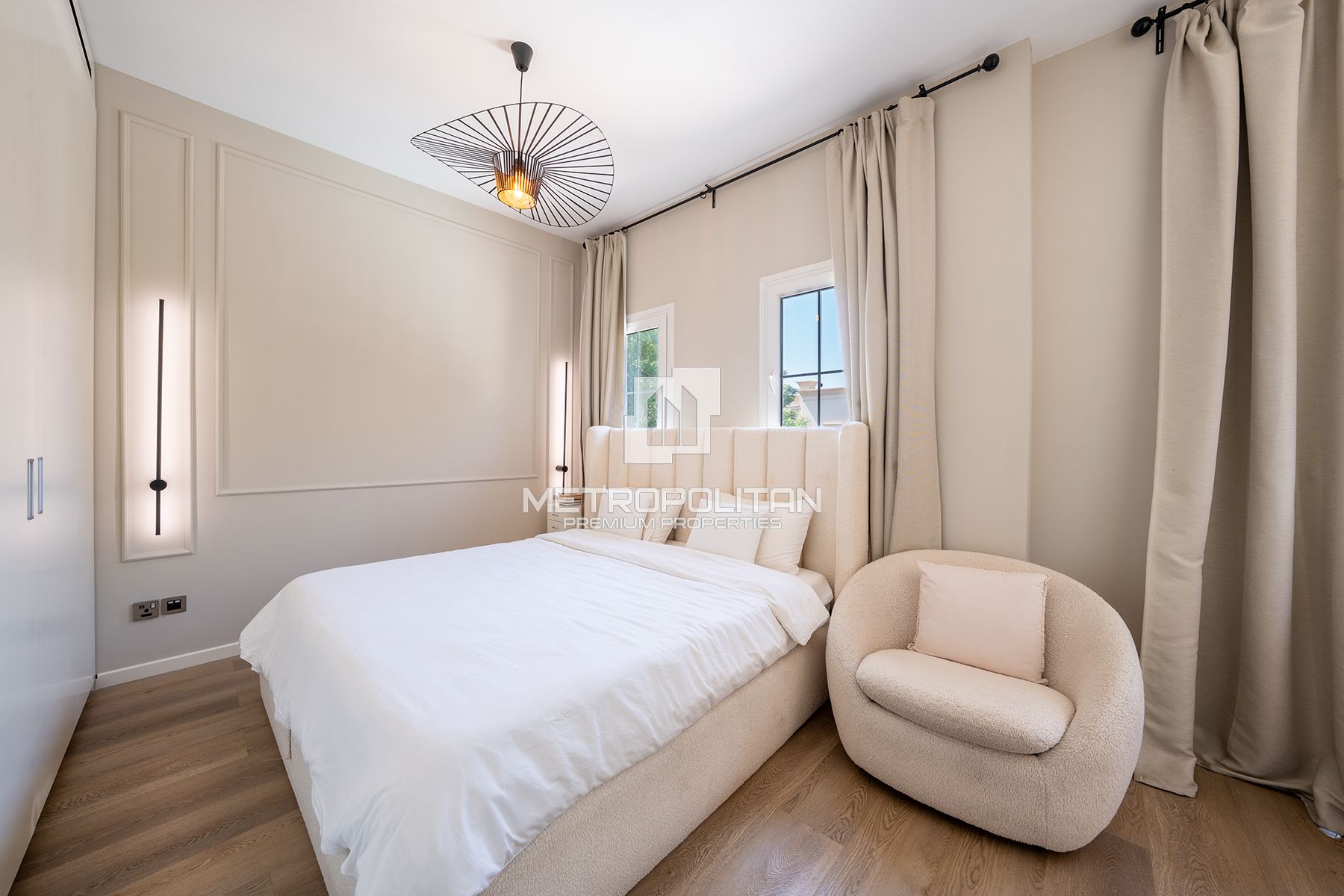 Corner Plot| Private Pool| Type 4E | Family Living