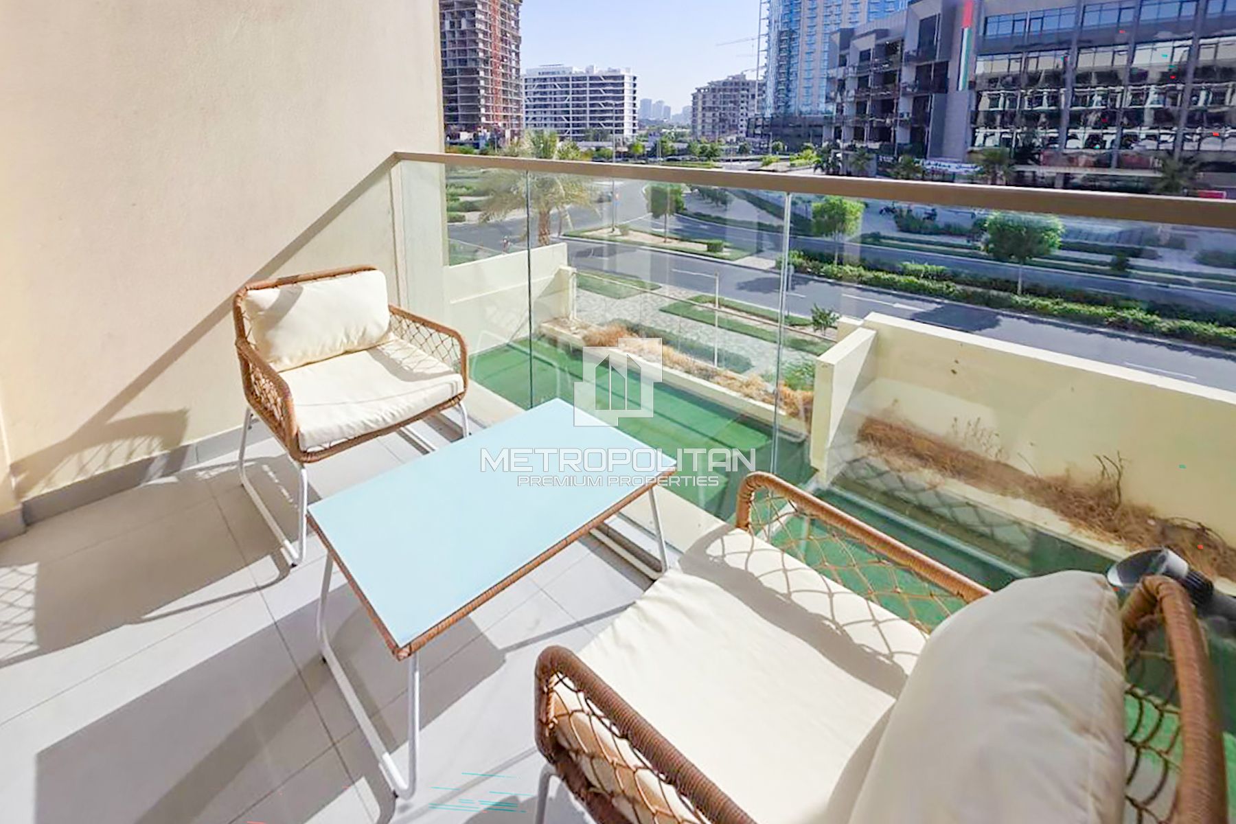 PRIME LOCATION | SPACIOUS LAYOUT | HOT DEAL