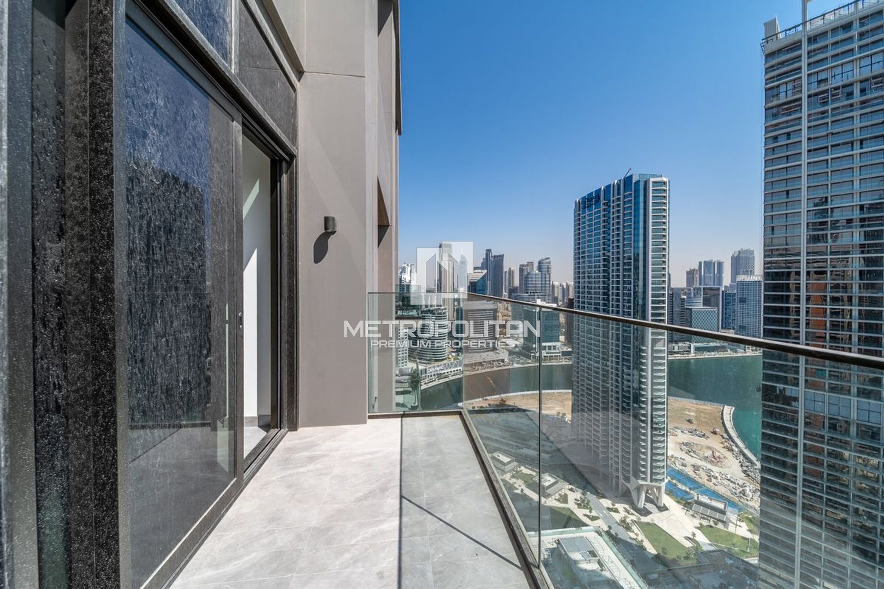 Studio Apartment for Sale in Peninsula Two, Business Bay - MPS-50223