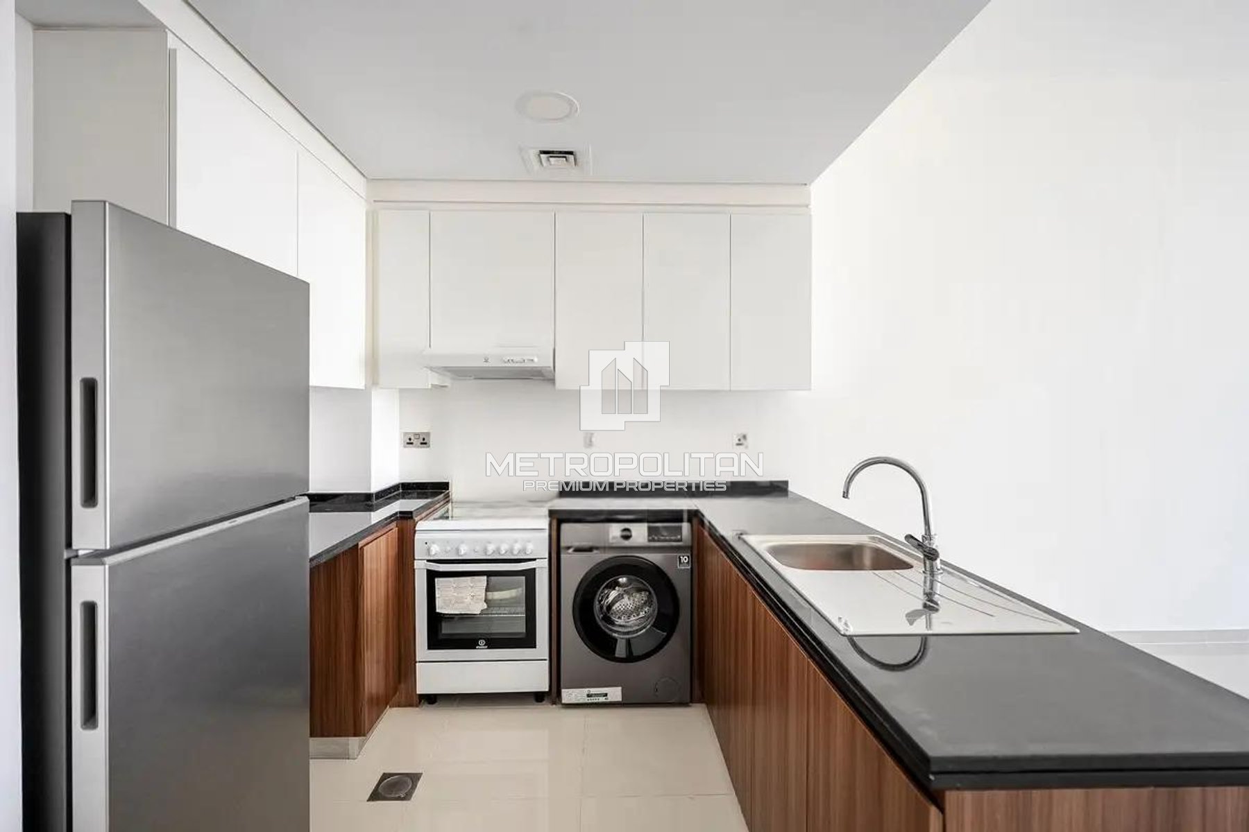 Vacant | Large Balcony | Park View |Prime Location