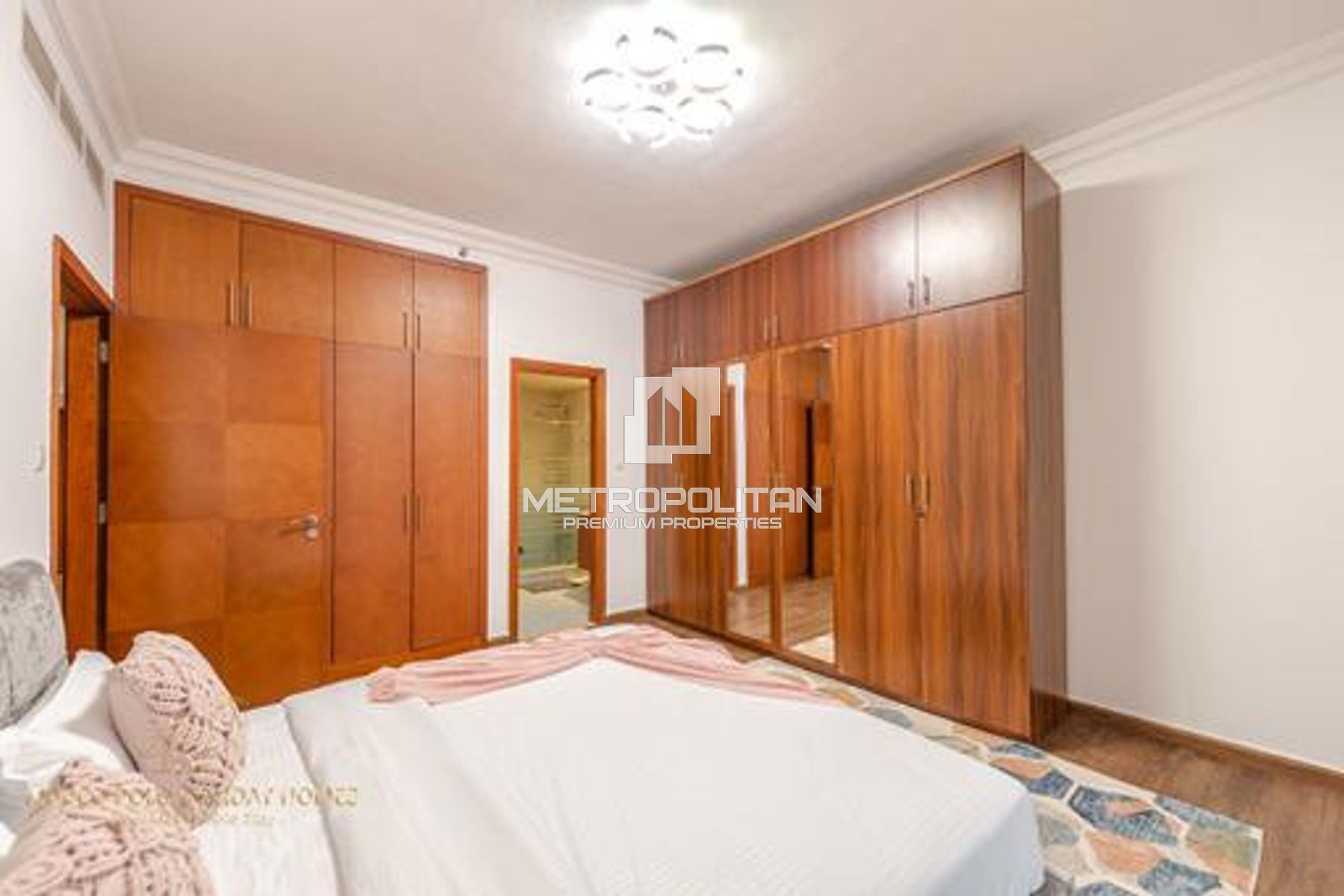 Exclusive | Vastu Unit | Fully Furnished