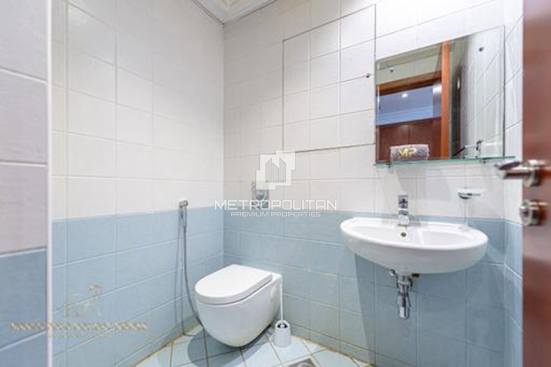 Exclusive | Vastu Unit | Fully Furnished