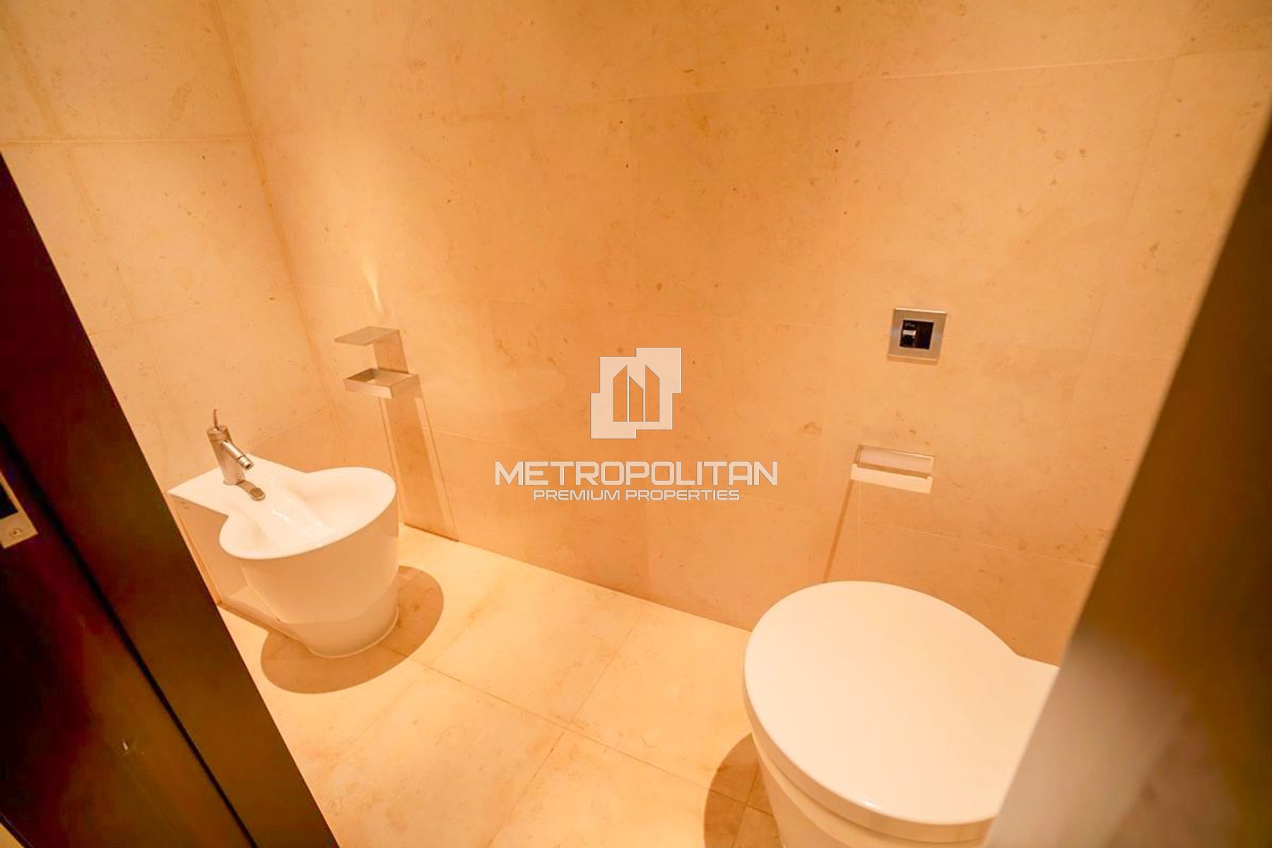 DIFC & Sea View | Large Layout | Prime Deal