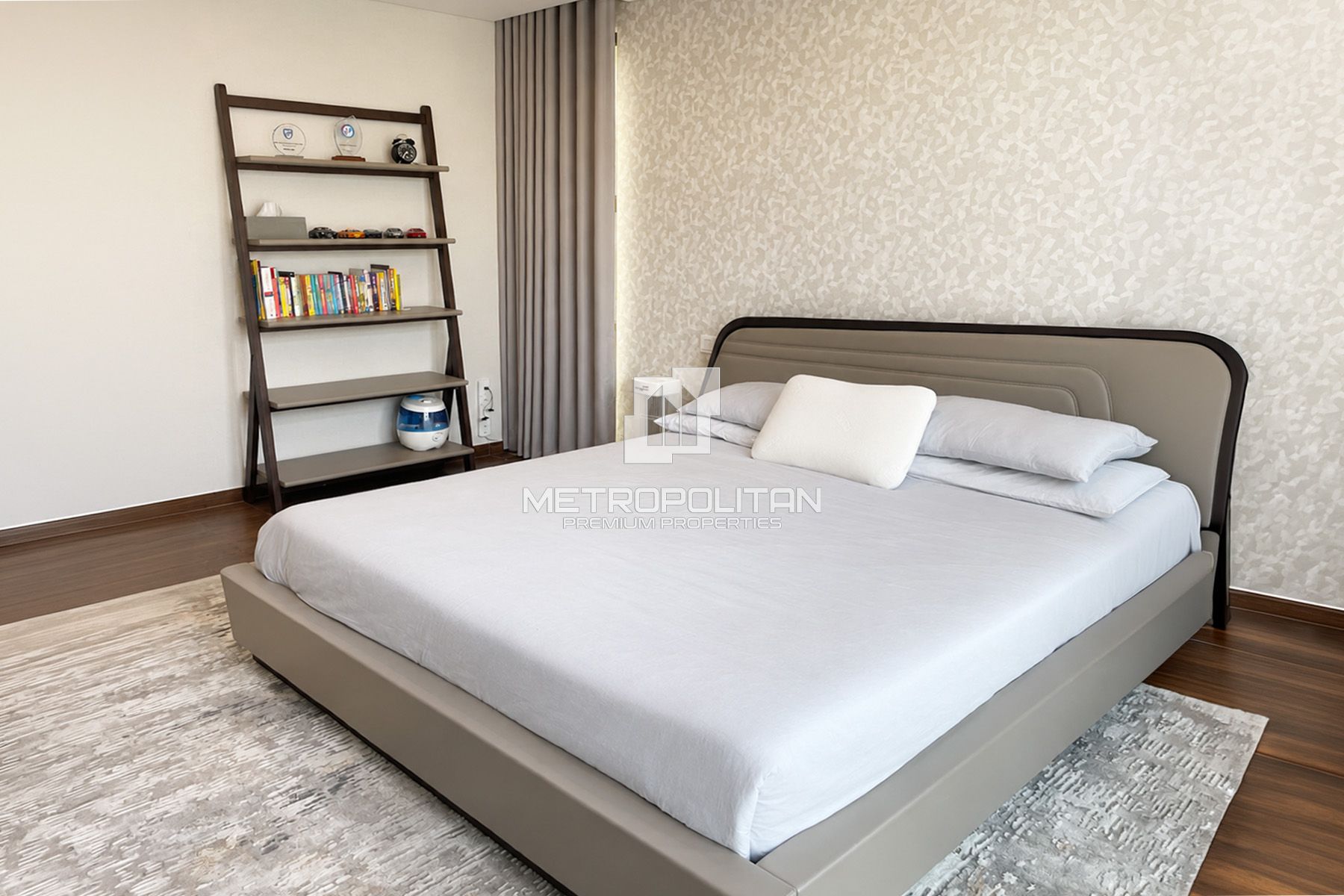 Upgraded 6BR | Burj View | Full Service Wing
