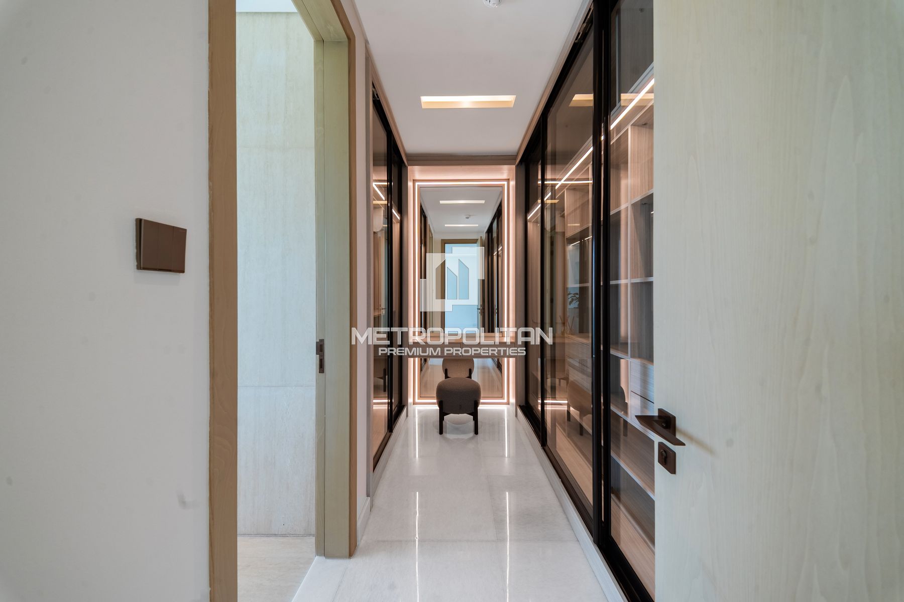 Billionaire Row | Custom Built | Atlantis View