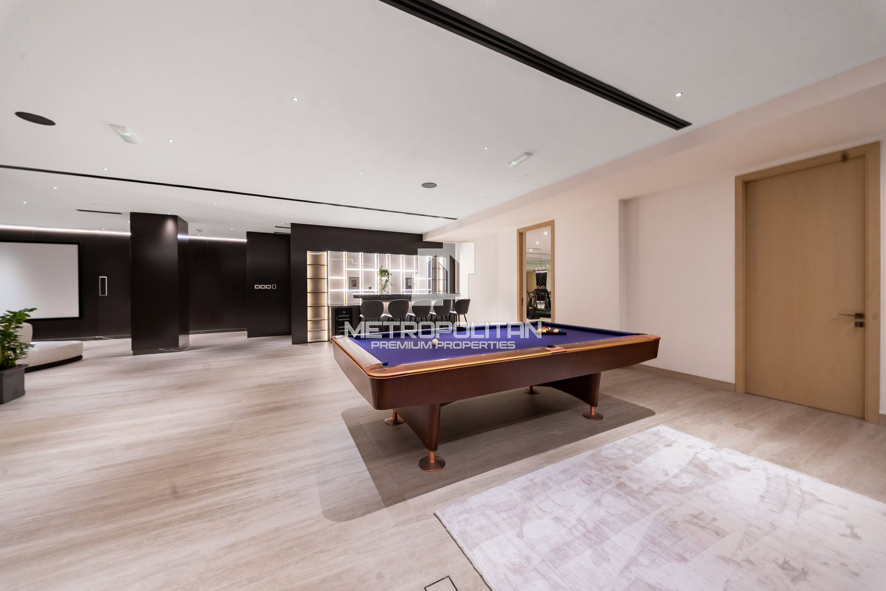 Billionaire Row | Custom Built | Atlantis View