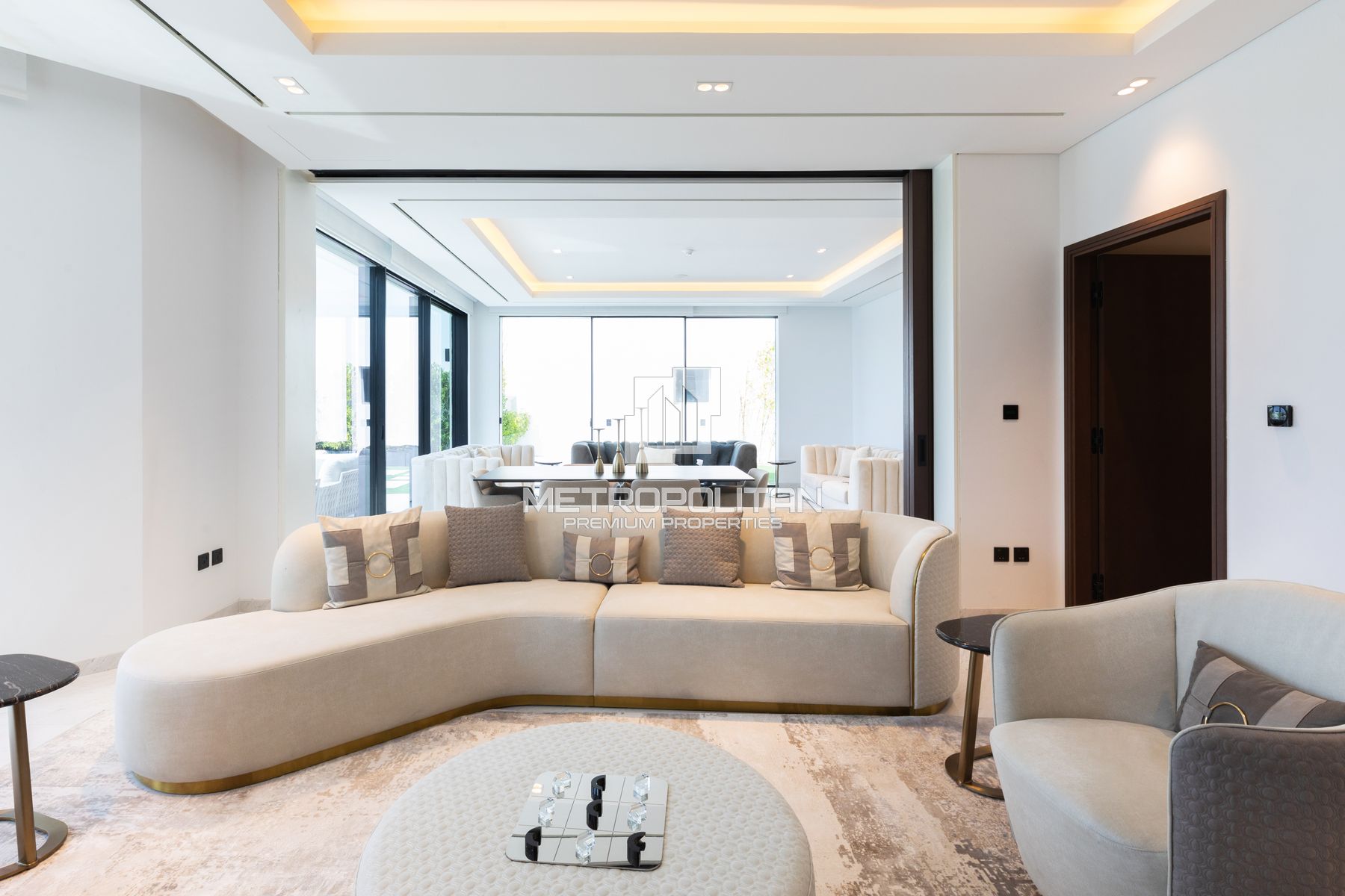Billionaire Row | Custom Built | Atlantis View