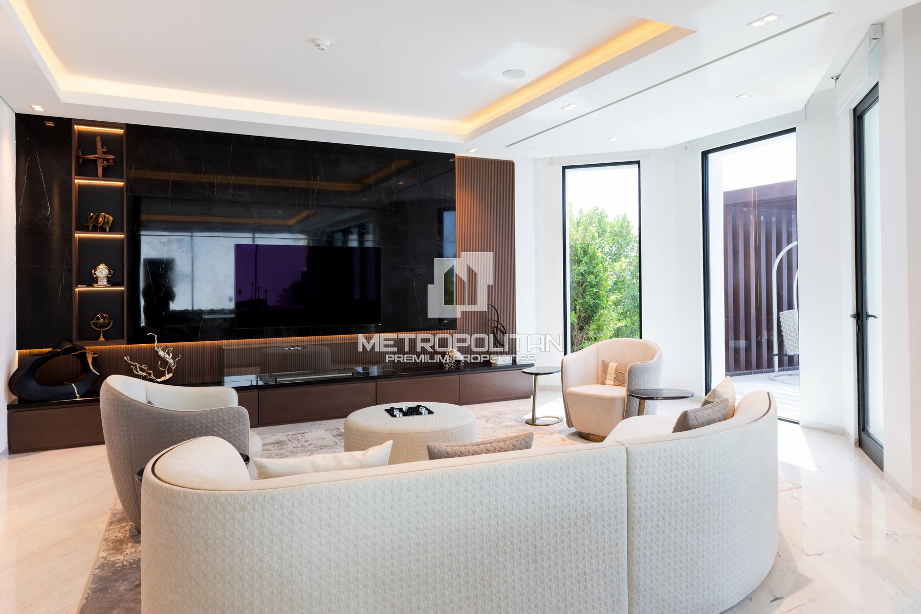 Billionaire Row | Custom Built | Atlantis View