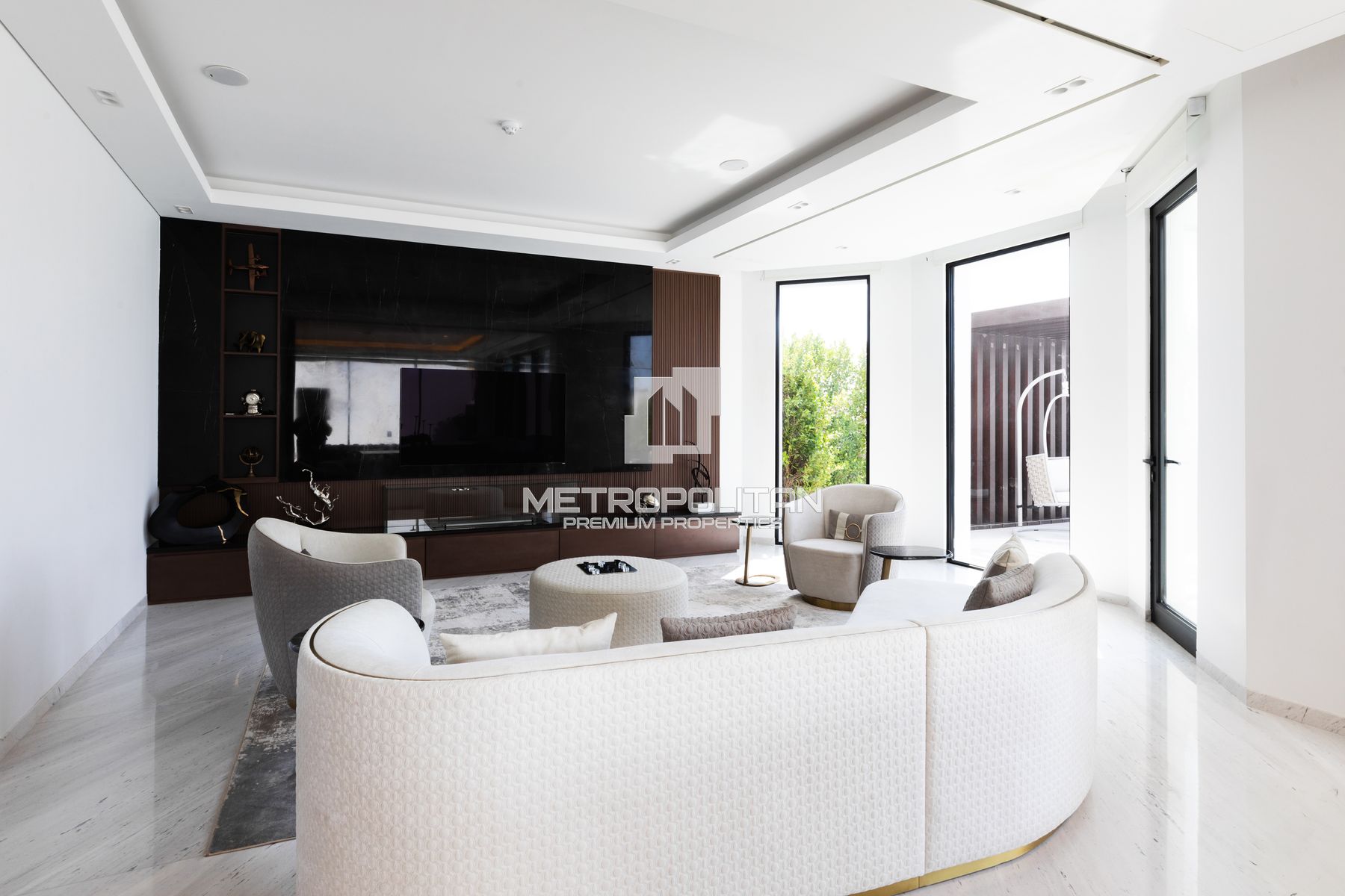 Billionaire Row | Custom Built | Atlantis View