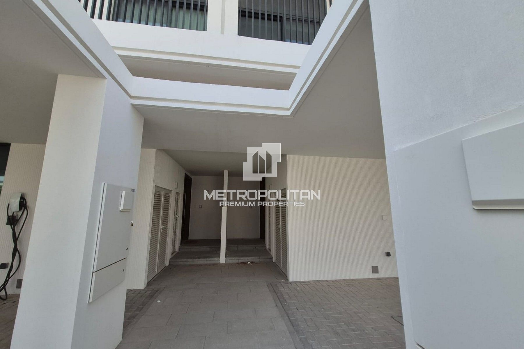 Prime Villa | Large Layout | Mortgage Eligible