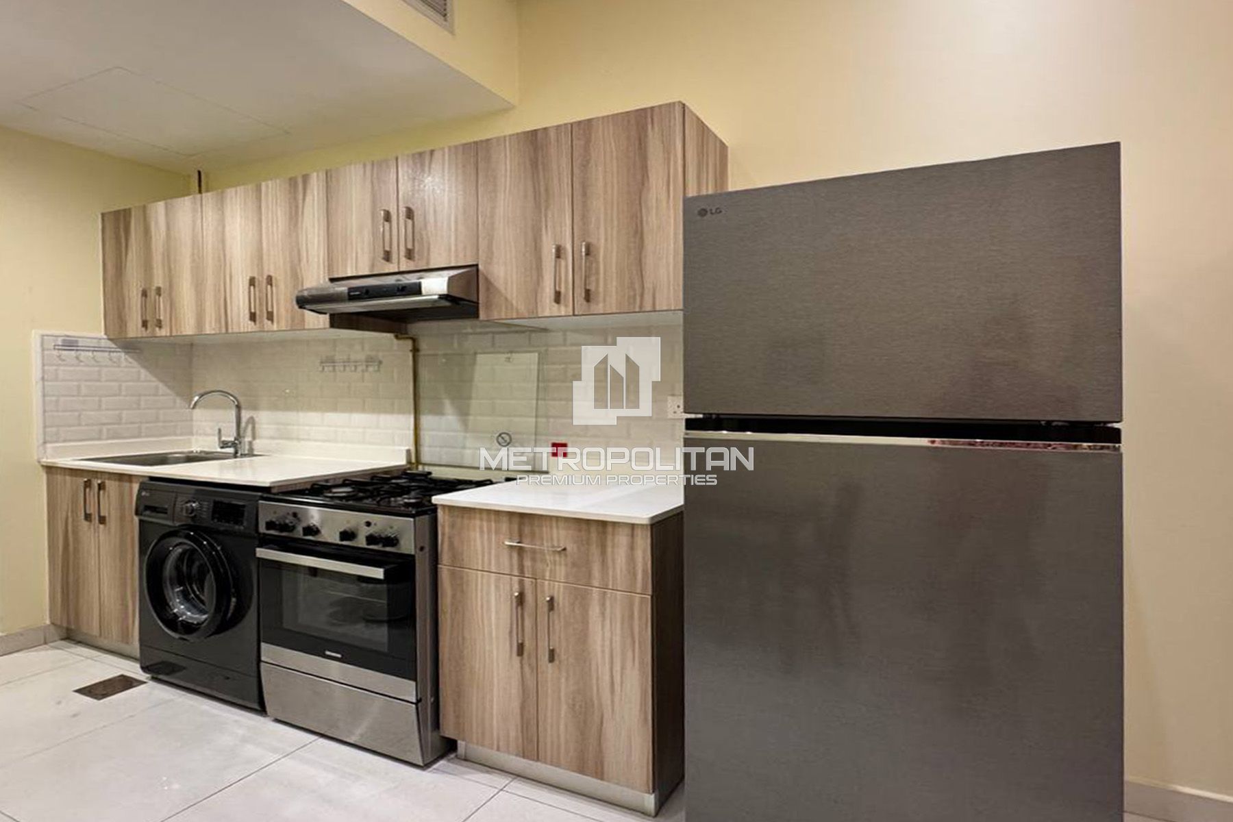 Studio Apartment for Sale in Hera Tower, Dubai Sports City - MPS-50363