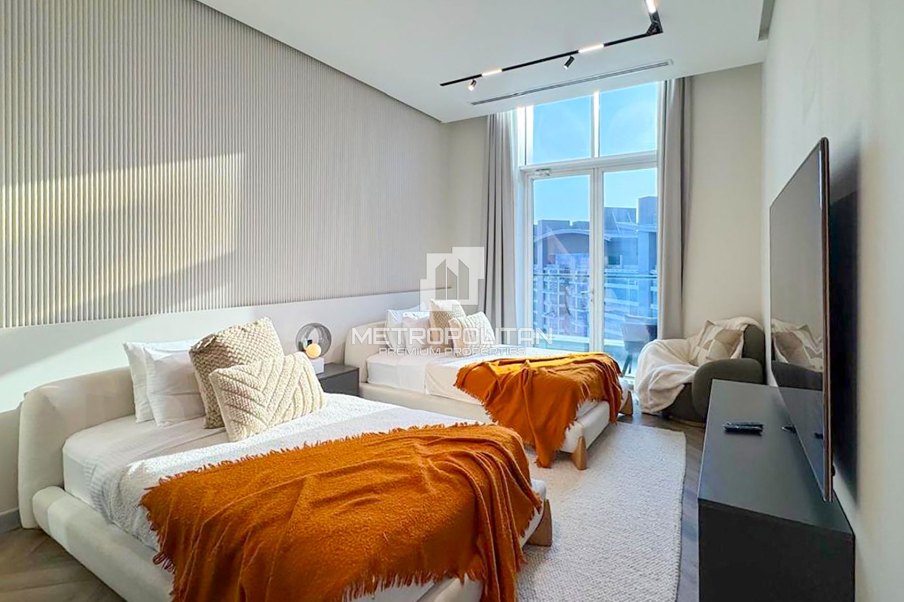 Luxury Penthouse | Private Beach | Panoramic Views