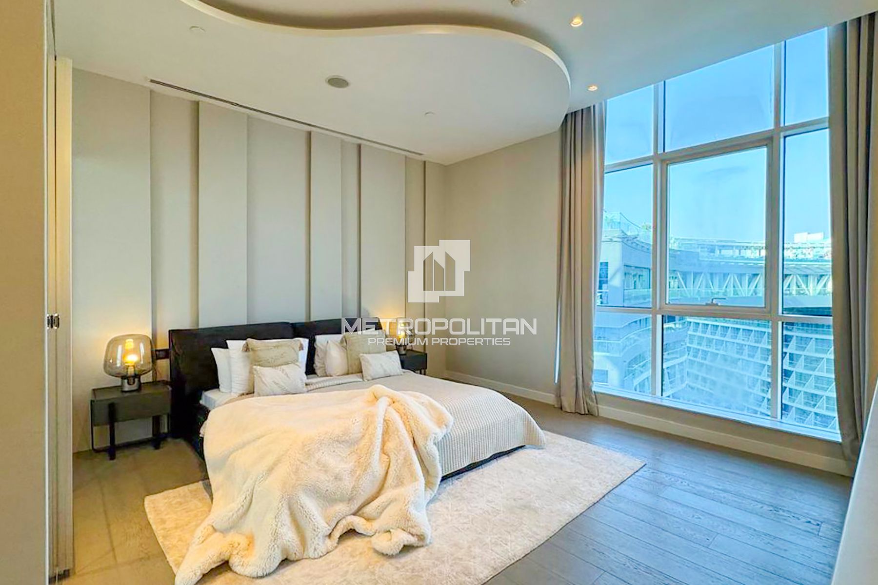 Luxury Penthouse | Private Beach | Panoramic Views