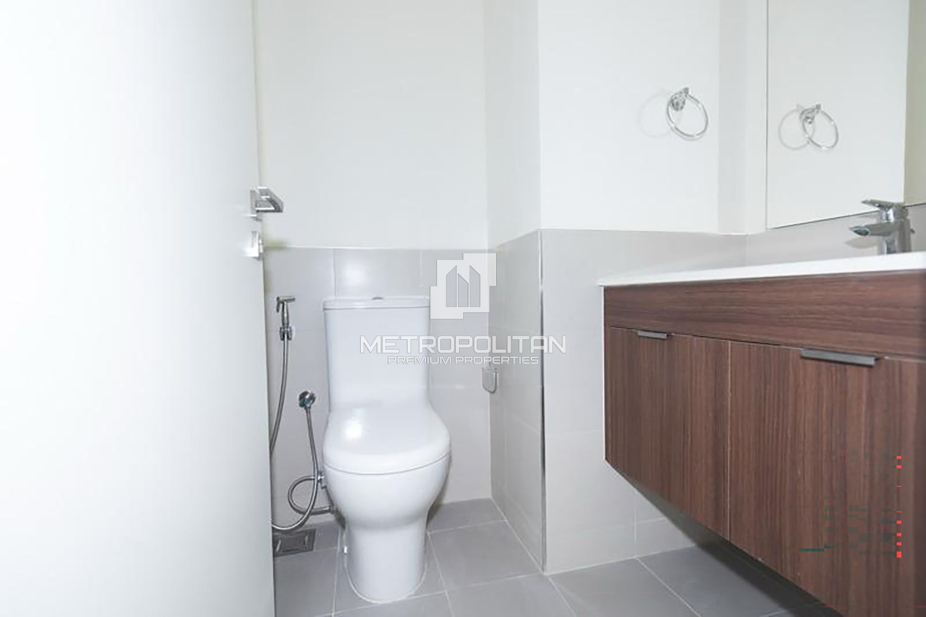 Bright Residence | Pool View | Great Deal