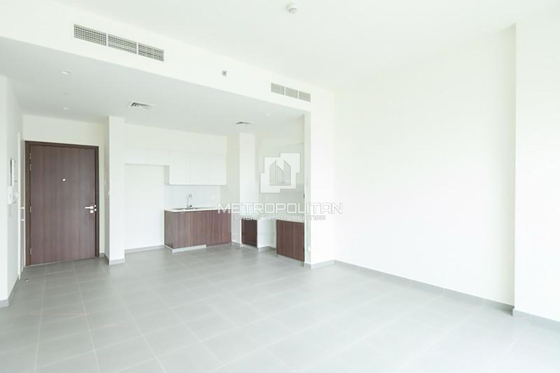 Bright Residence | Pool View | Great Deal
