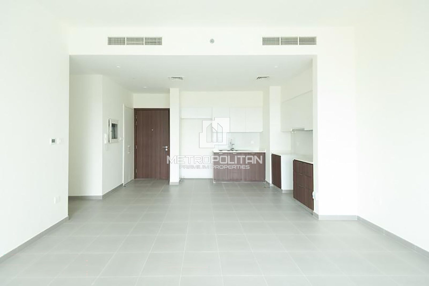 Bright Residence | Pool View | Great Deal