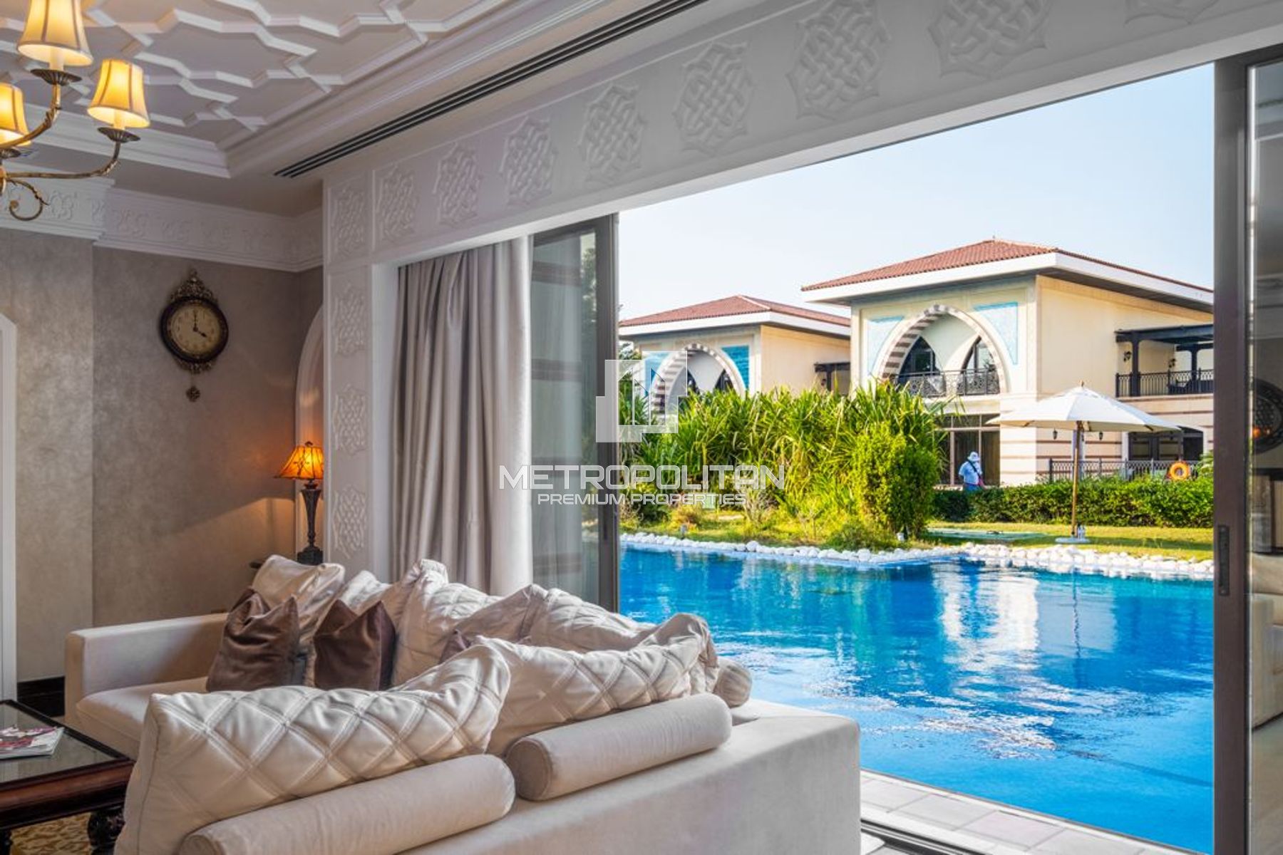 4BR Villa for Sale in Royal Residences Jumeirah Zabeel Saray, Palm Jumeirah - MPS-50410