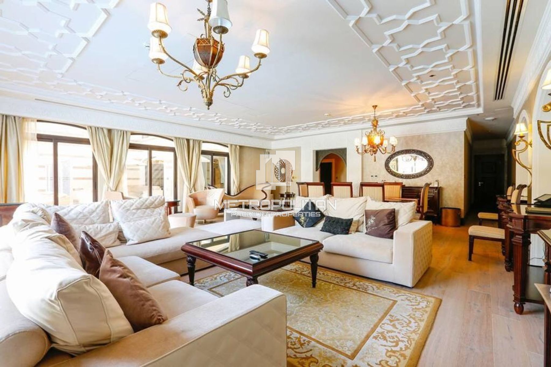 4BR Villa for Sale in Royal Residences Jumeirah Zabeel Saray, Palm Jumeirah - MPS-50410