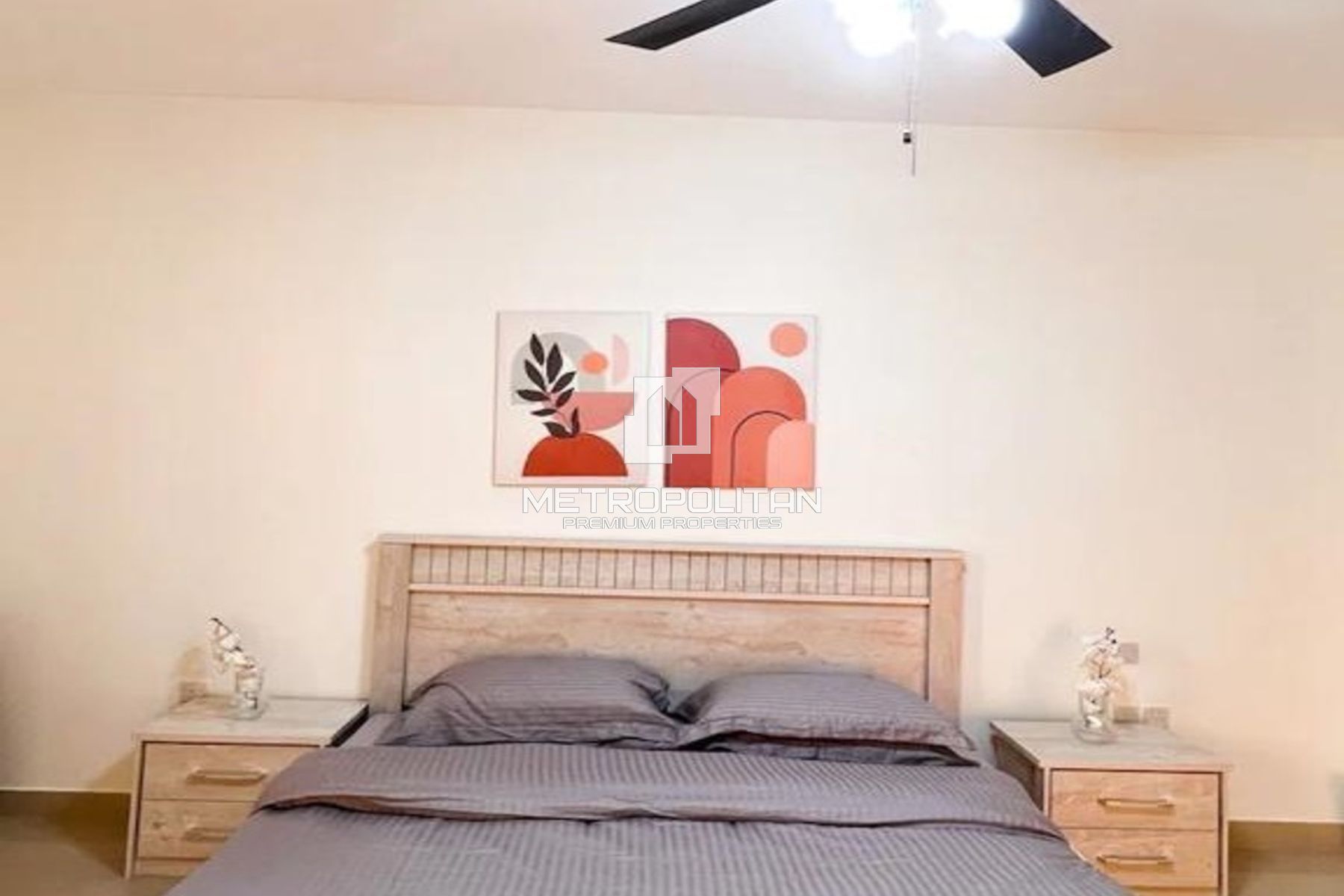 Elegant Townhouse for Sale in Flamingo | High ROI