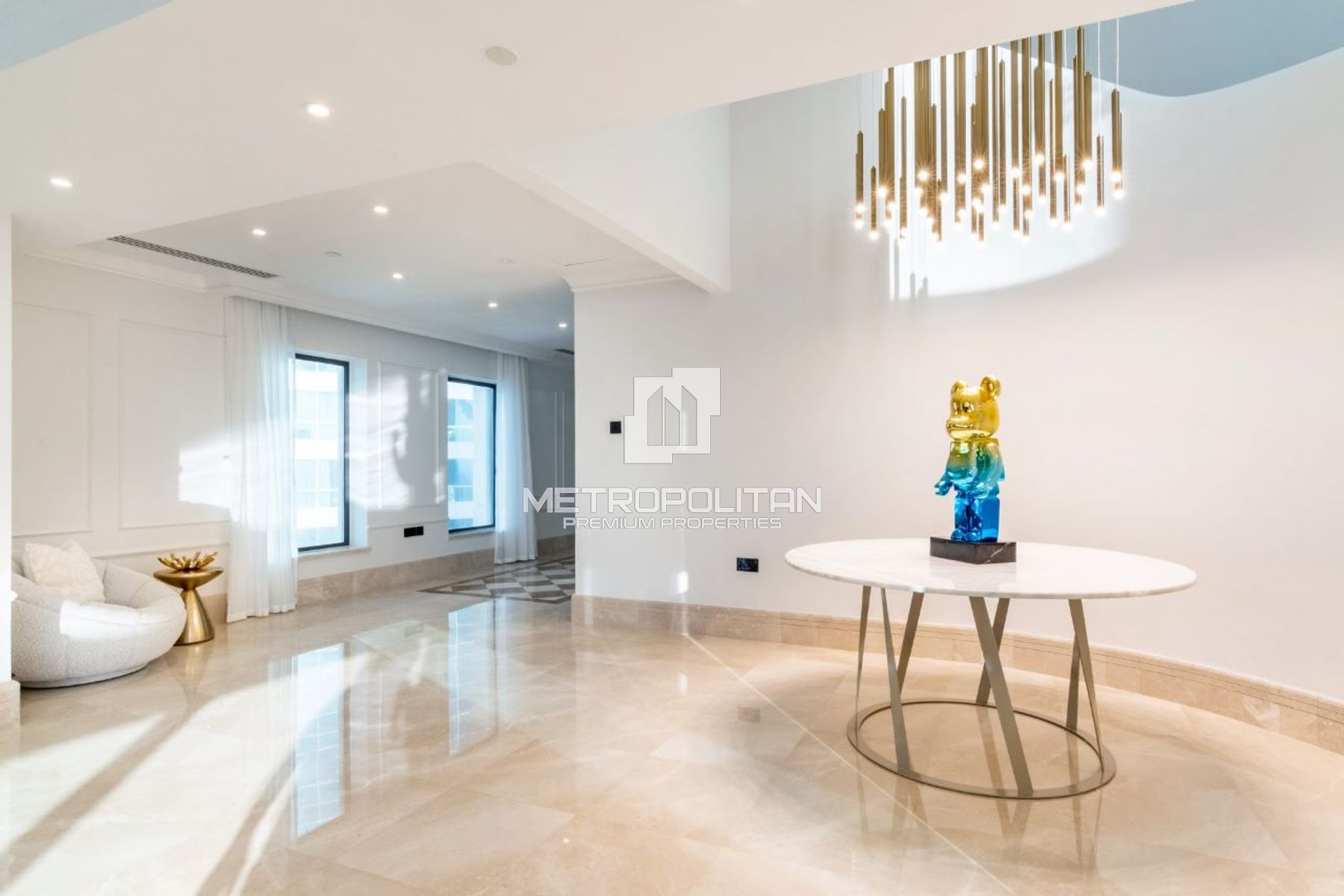 Luxury Penthouse | Upgraded | Panoramic Views