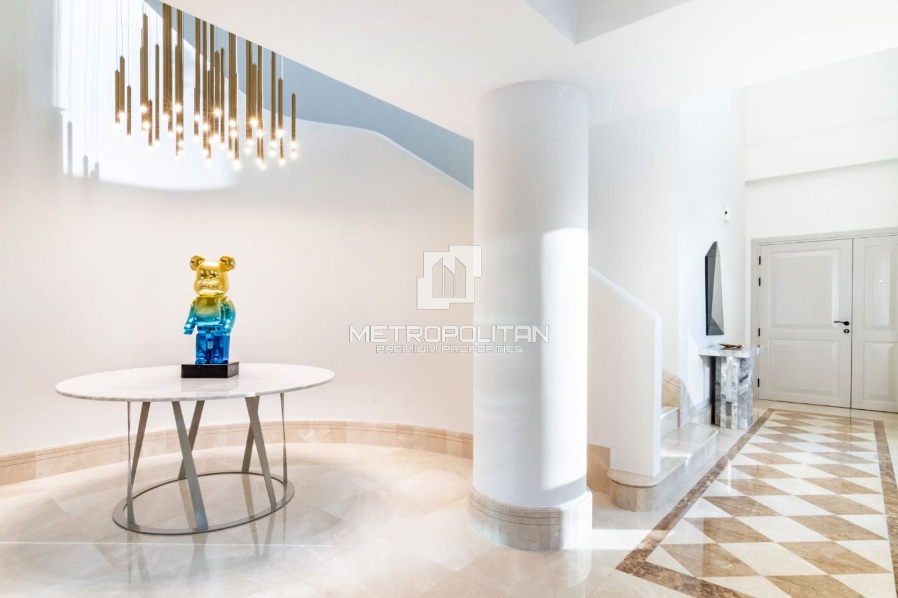 Luxury Penthouse | Upgraded | Panoramic Views